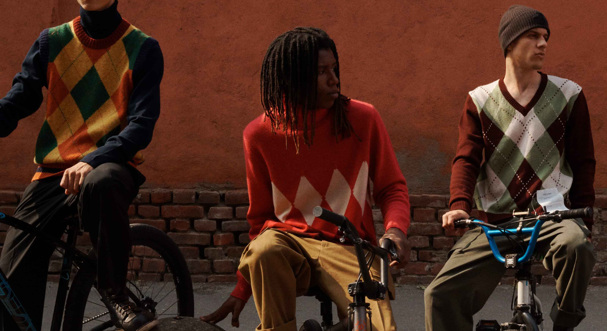 Ballantyne è un brand specializzato nella produzione di maglie con intarsio a rombi argyle