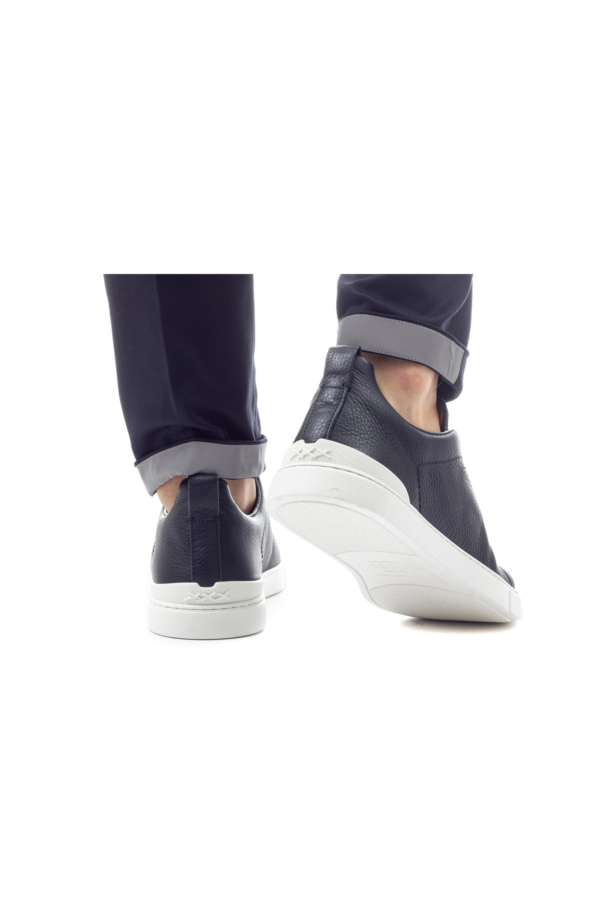 Zegna Sneakers Triple Stitch bimateriale in pelle e camoscio LHRHS A4667X NAV