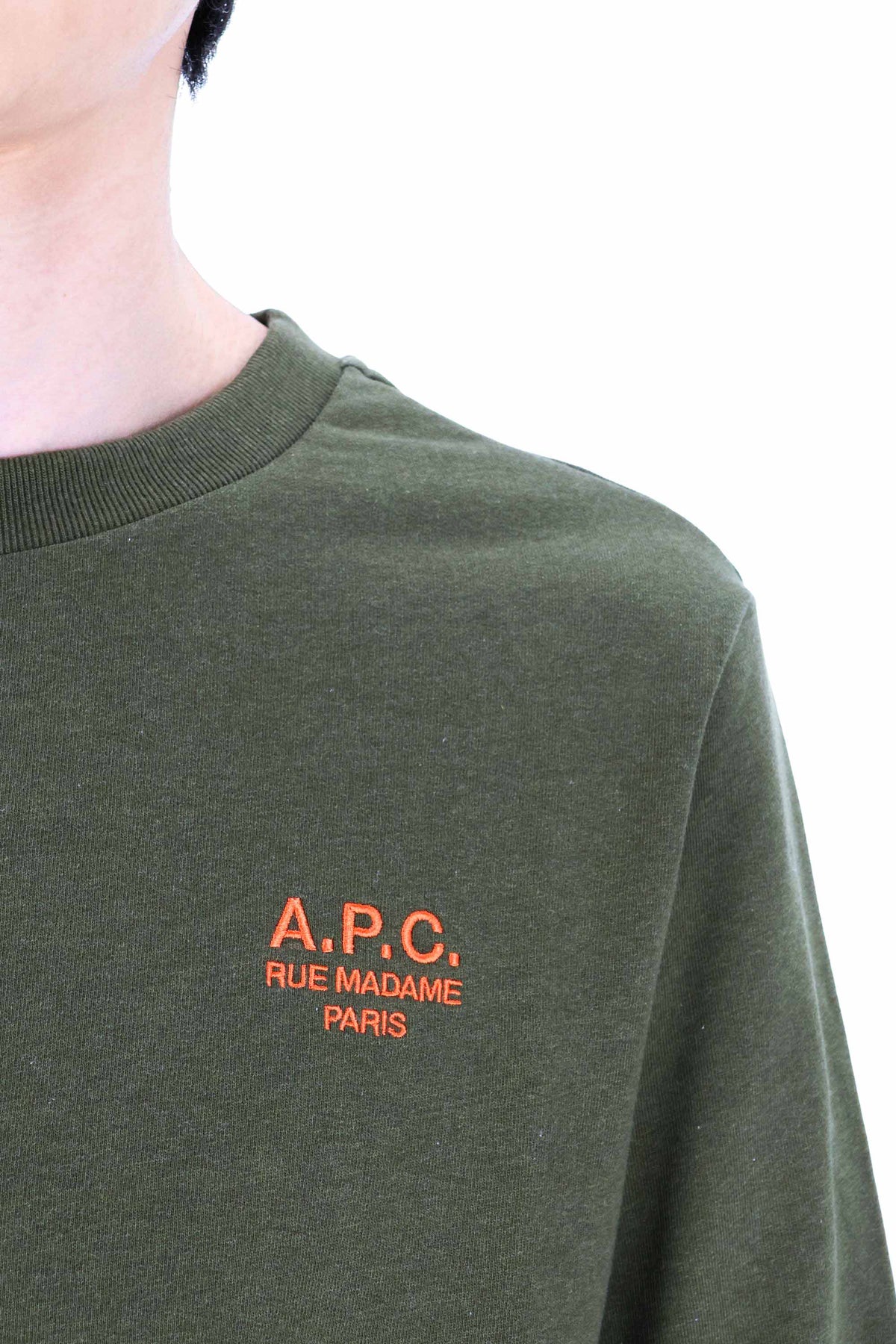 A.P.C. Felpa girocollo in cotone Rue Madame Paris COHGR M27913 KAKI