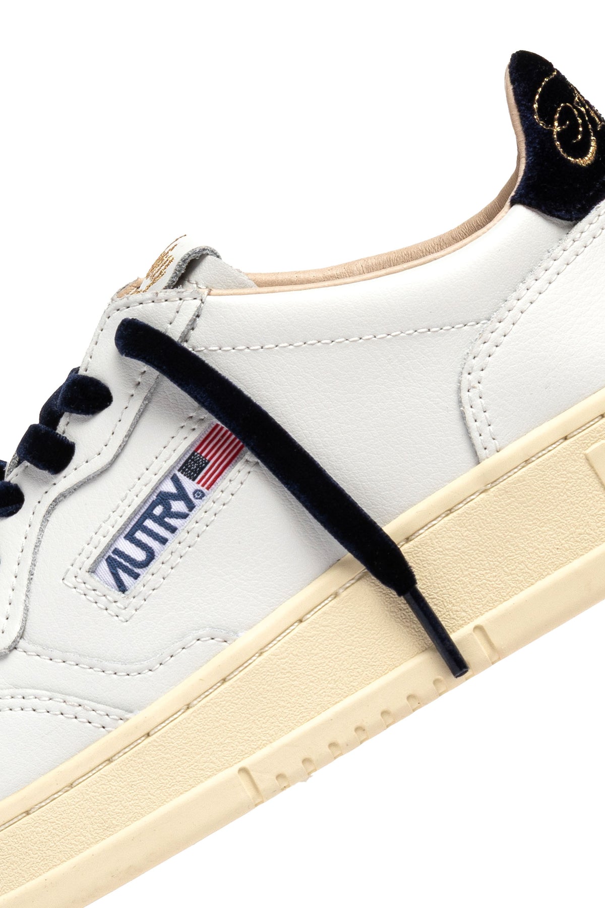 Autry Sneaker Medalist donna in pelle bianca con talloncino velluto Space AULW VZ02 WHT/SPACE