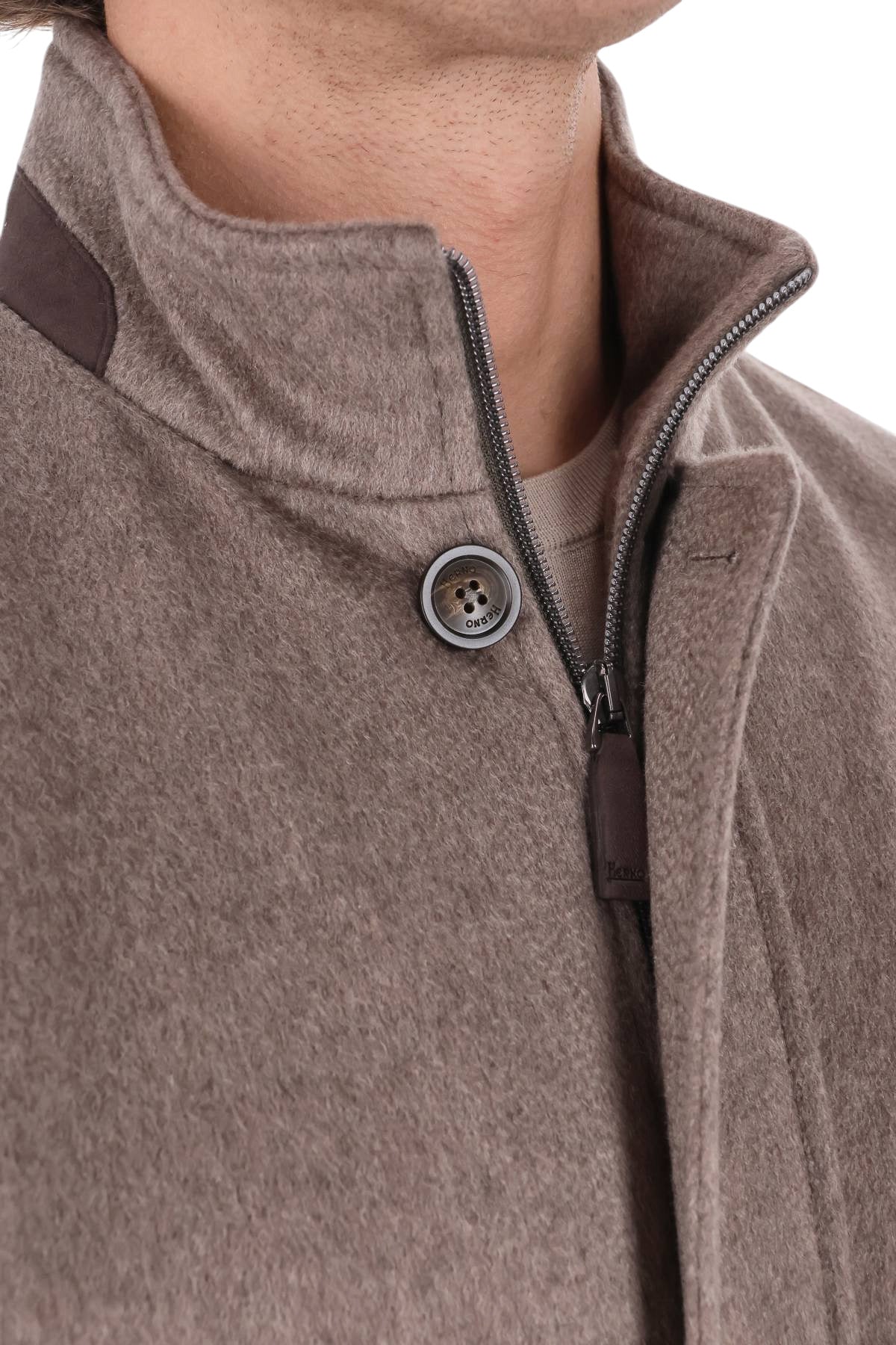 Herno Giubbotto in puro cashmere anti acqua imbottito con collo alto GI000699U 38126 2700