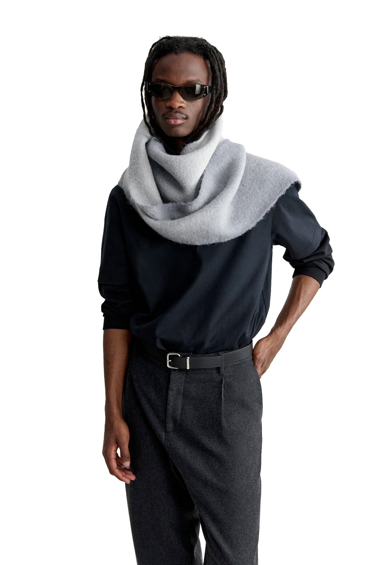 Maison Kitsuné Sciarpa in alpaca con frange MRUAT09WA0022 CLOUD GREY/ASPHALTE