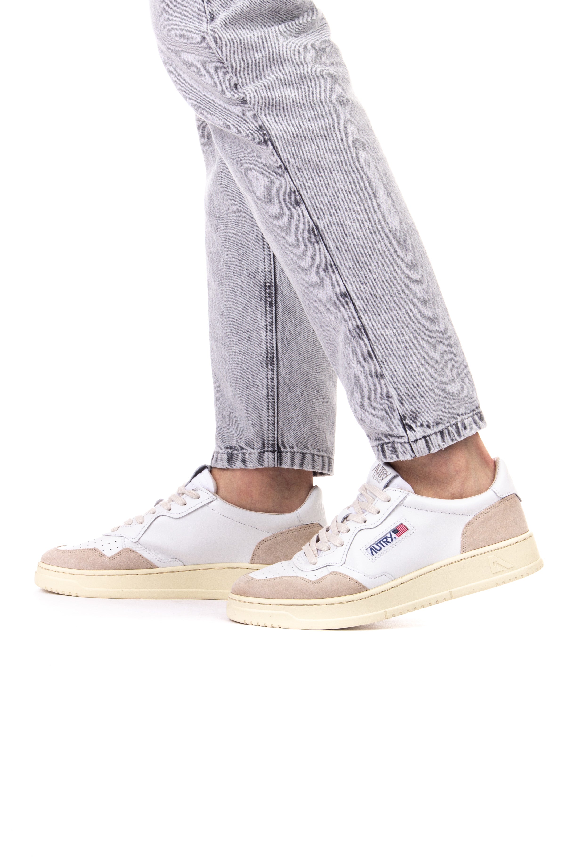 Autry Sneaker bimateriale in pelle e camoscio talloncino bianco AULM LS33/2 LEAT/SUEDE WHT