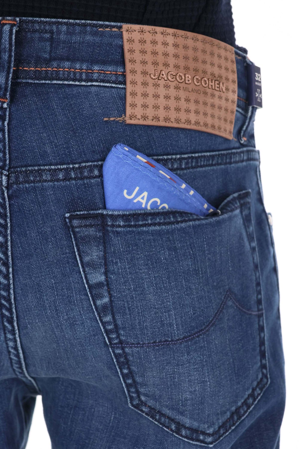 Jacob Cohen Jeans etichetta pelle logata in cotone comfort Bard fit QE004-056-S4255 100D