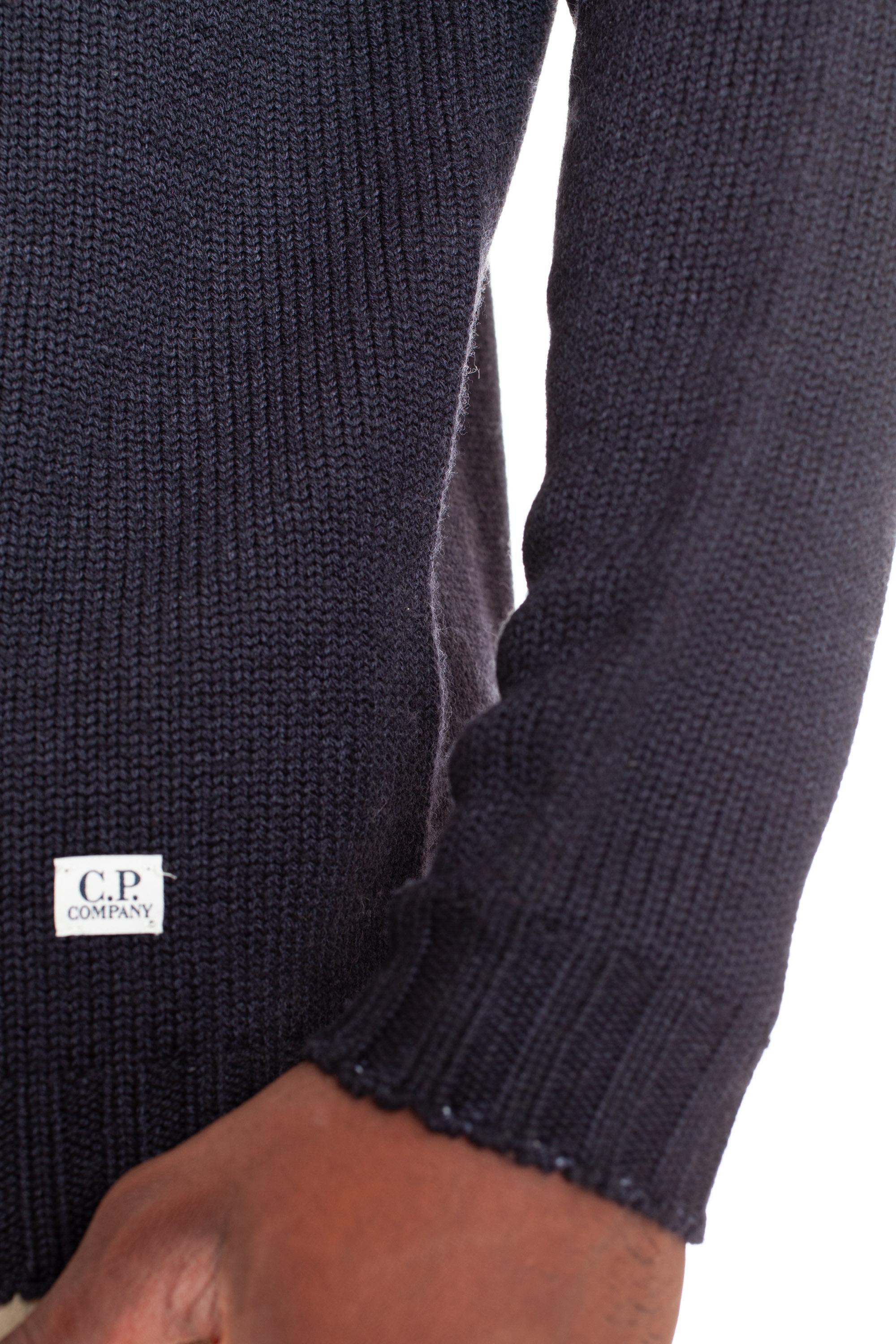 CP Company Maglia girocollo in lana vergine tintura frosted CMKN096A 006400F 888