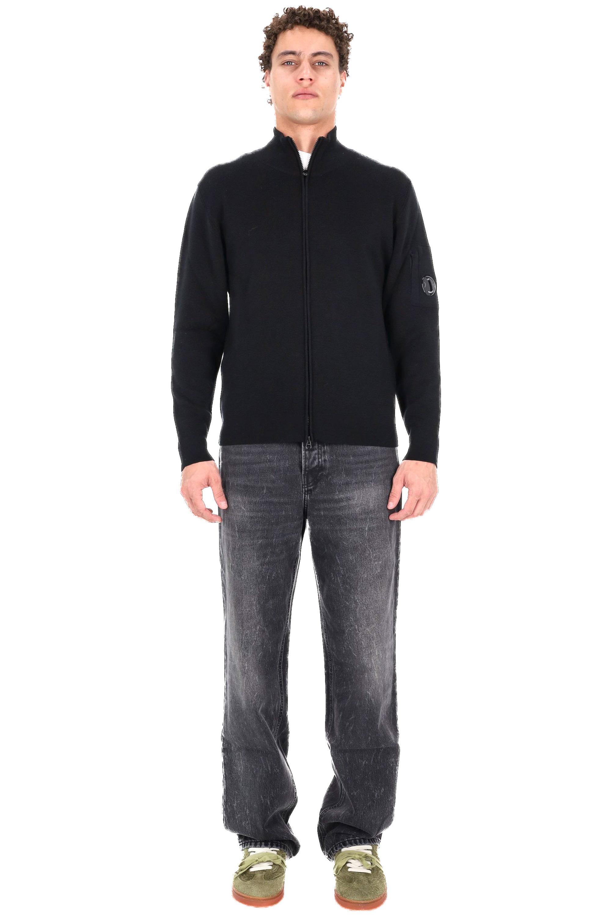 CP Company Cardigan full zip in lana re-wool MKN202A00-6595A 999