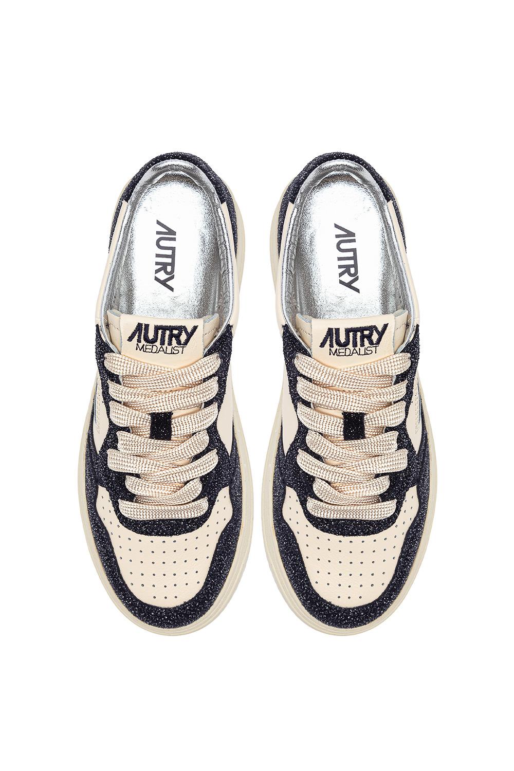 Autry Sneaker donna bicolor con strass modello Medalist AULW TA04 MARSH/BLUE