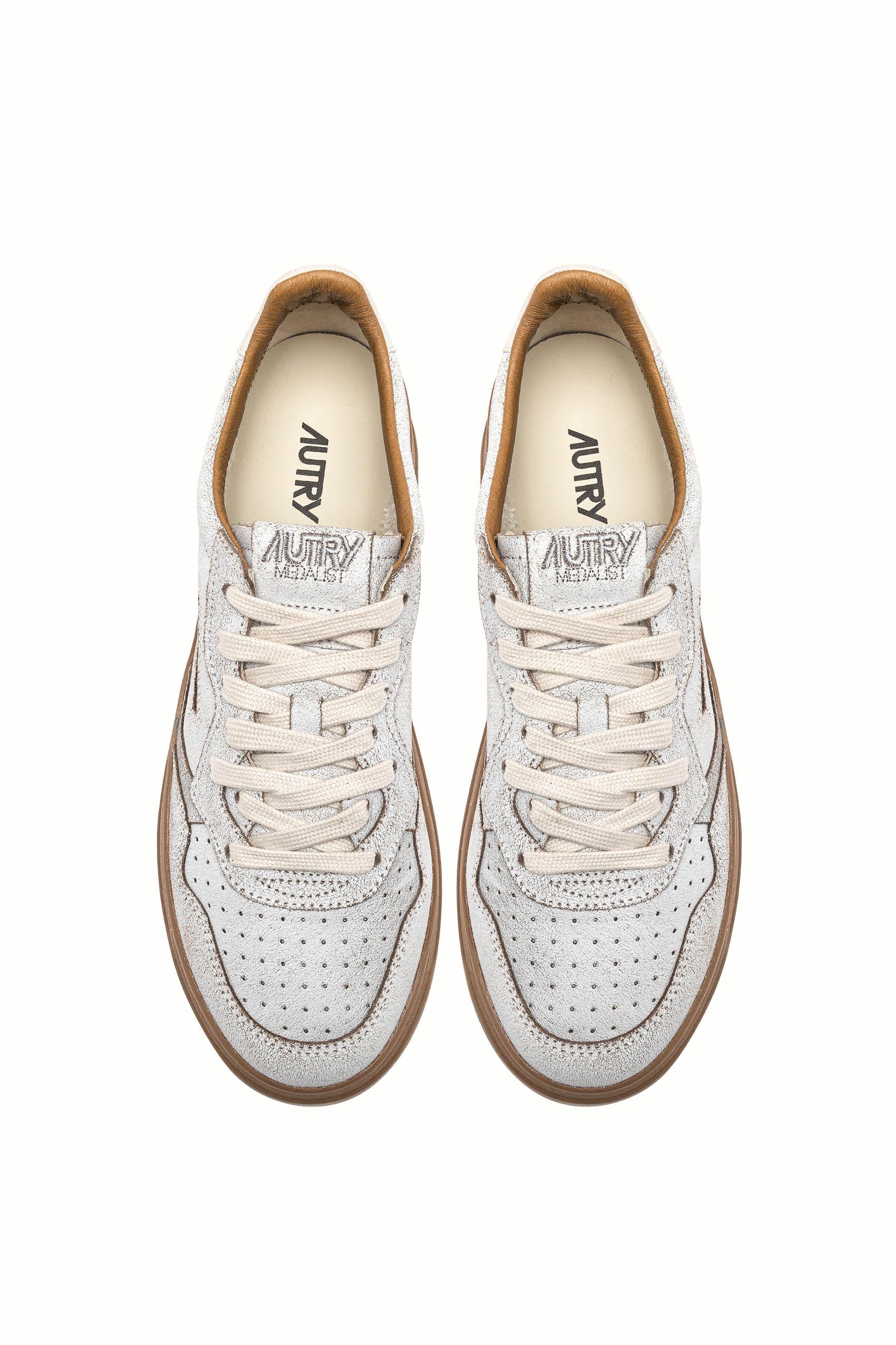 Autry Sneaker in pelle craclè modello Medalist AULM RA02 WHT/TOBACCO