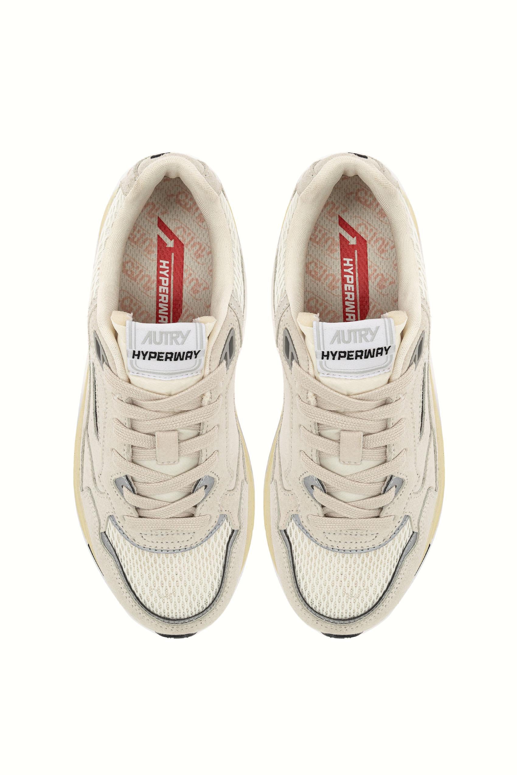 Autry Running donna in camoscio modello Hyperway HYLW UM10 WHT/SILV