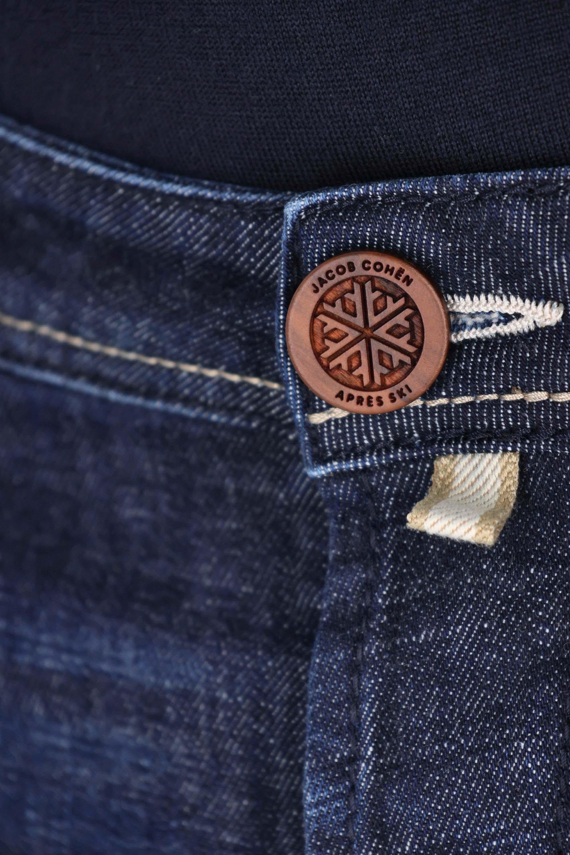 Jacob Cohen Jeans in cotone comfort etichetta Après Ski Bard fit JUR_QR004-055-S4296 200D