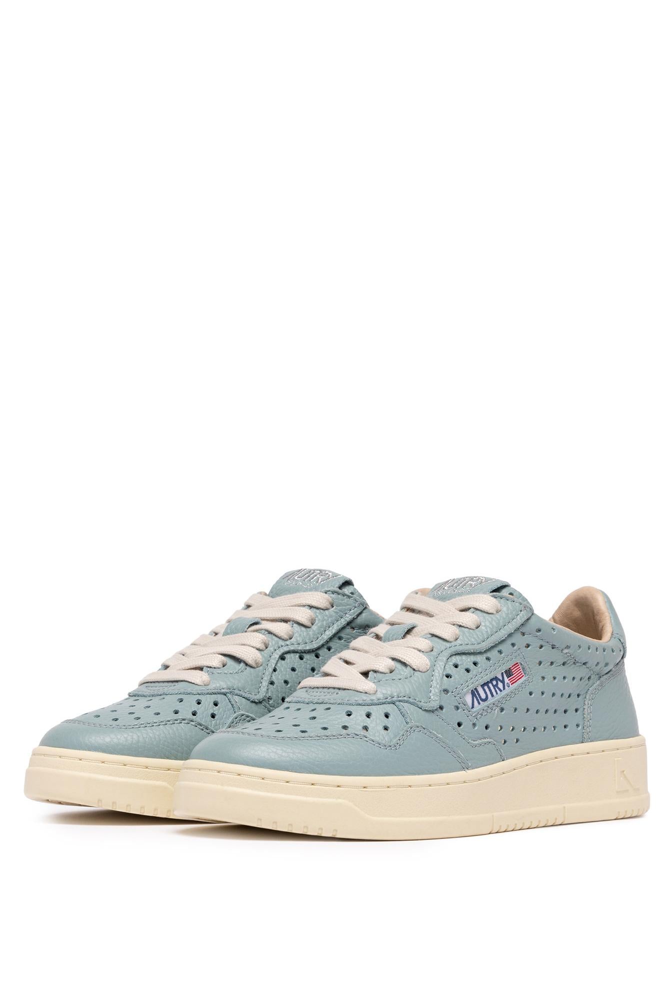 Autry Sneaker donna Medalist in pelle traforata AULW FA02 AZURE