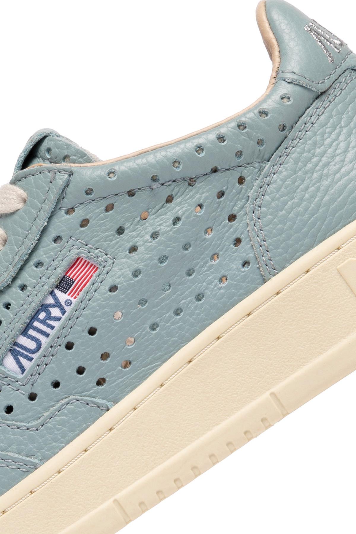 Autry Sneaker donna Medalist in pelle traforata AULW FA02 AZURE