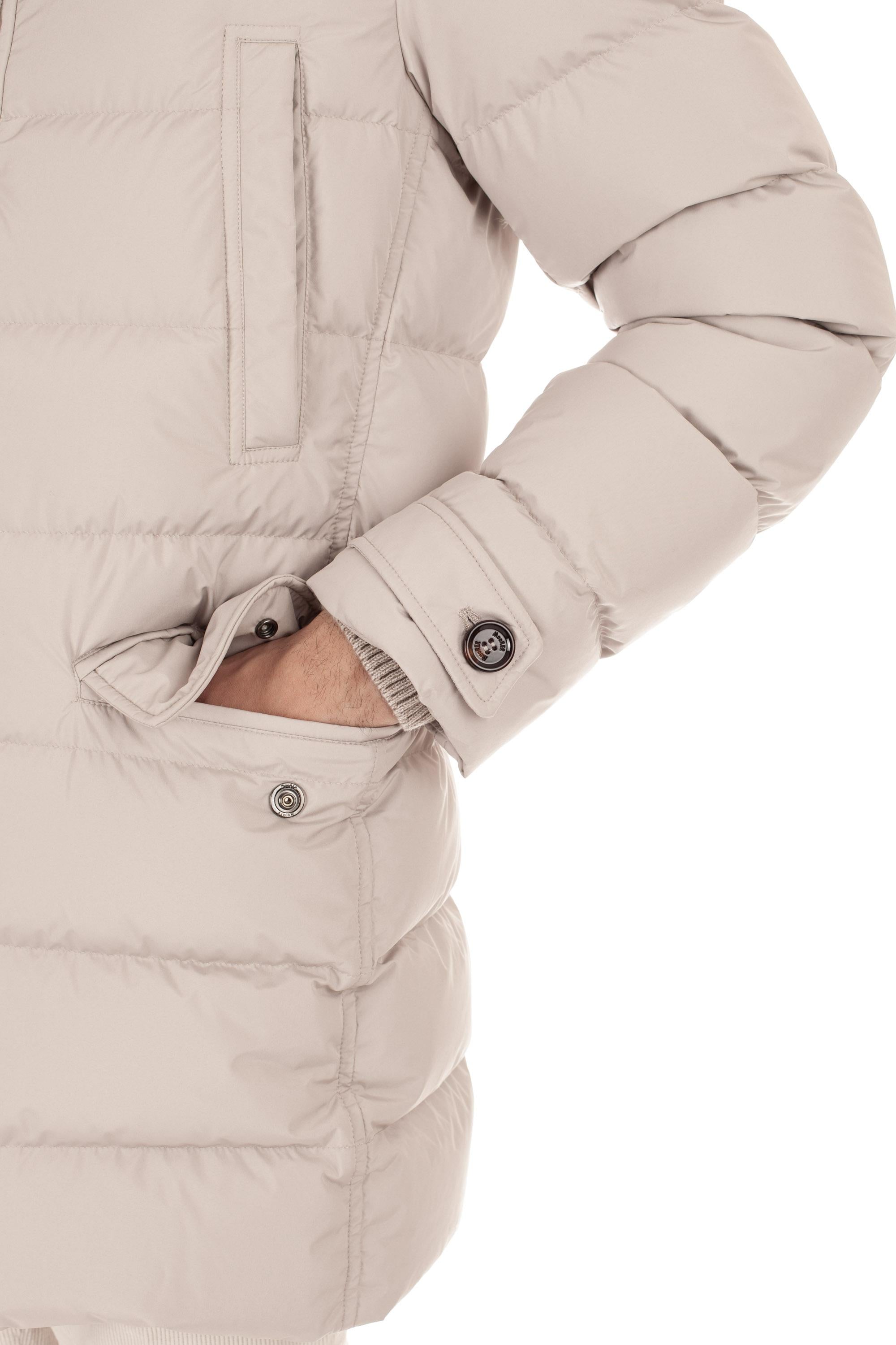 Piumino con cappuccio e collo in castoro mod. saturno-stp SATURNO-STP U0102 Moorer
