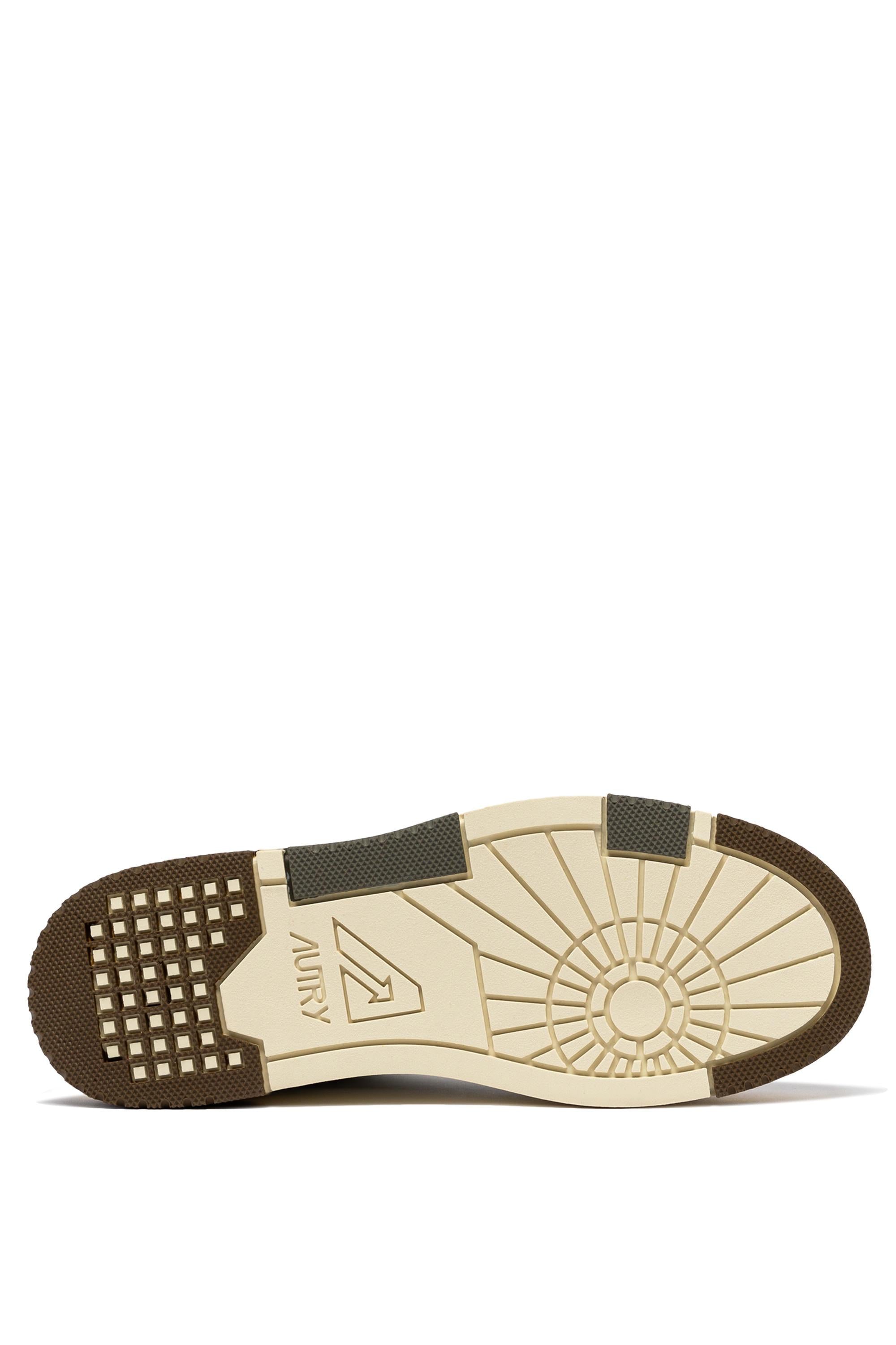 Autry Sneaker CLC con dettagli verde militare ROLM MC02 WHT/CVRTGREEN