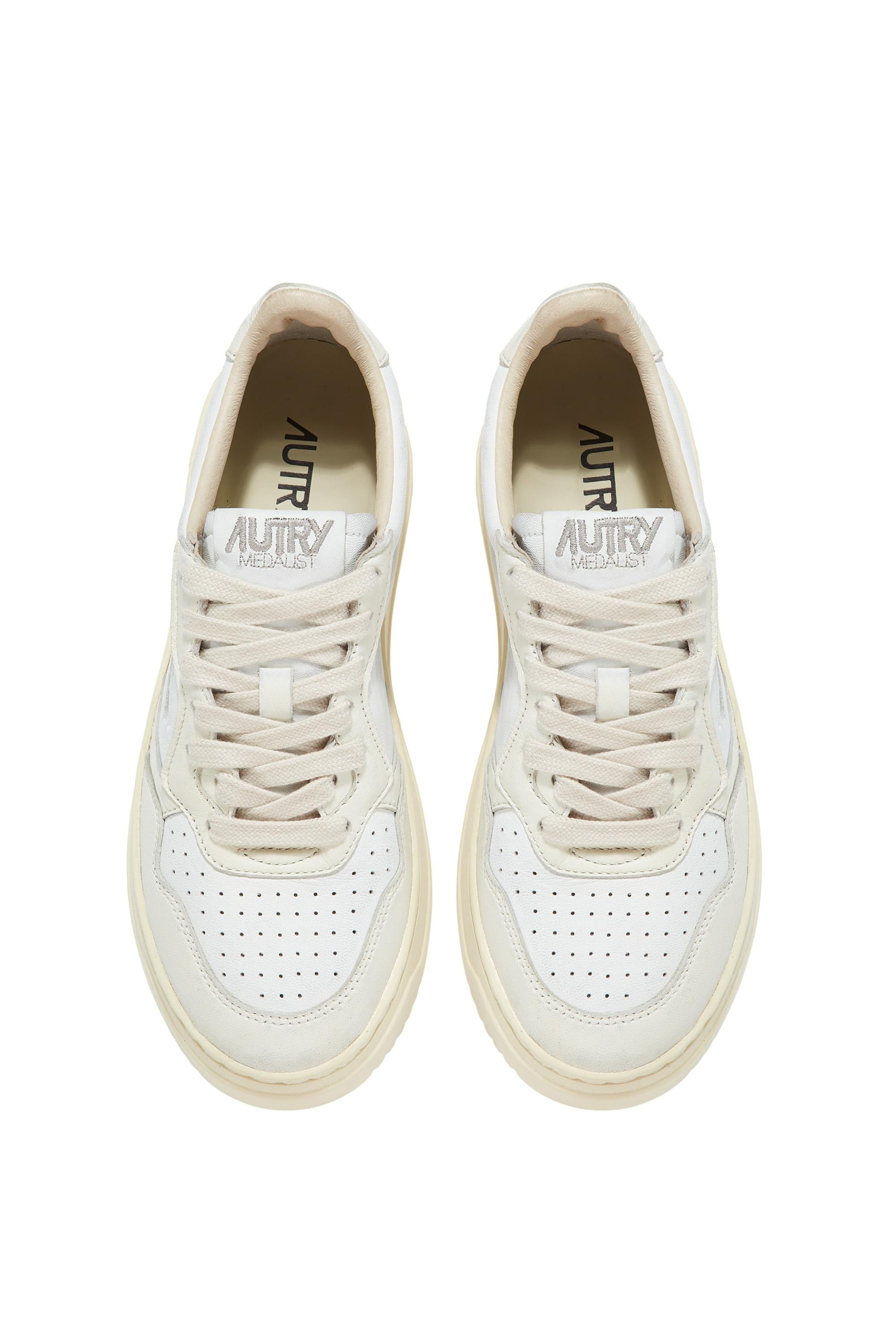 Sneaker donna Medalist bicolor soft in pelle di capra AULW GH01 WHT/WHT Autry