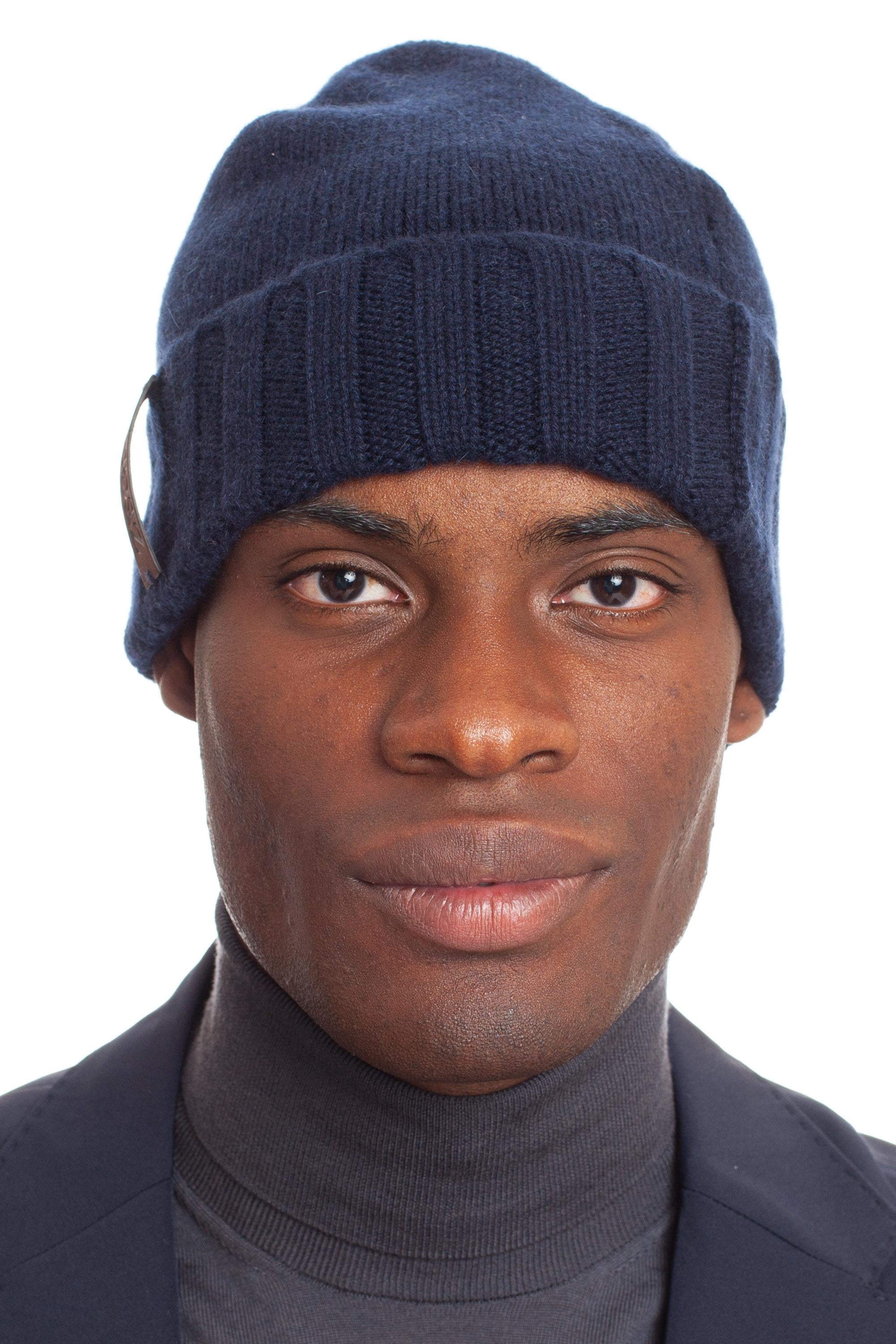 Zegna Cuffia in cashmere Z6I40HA6 B60/2 BL1