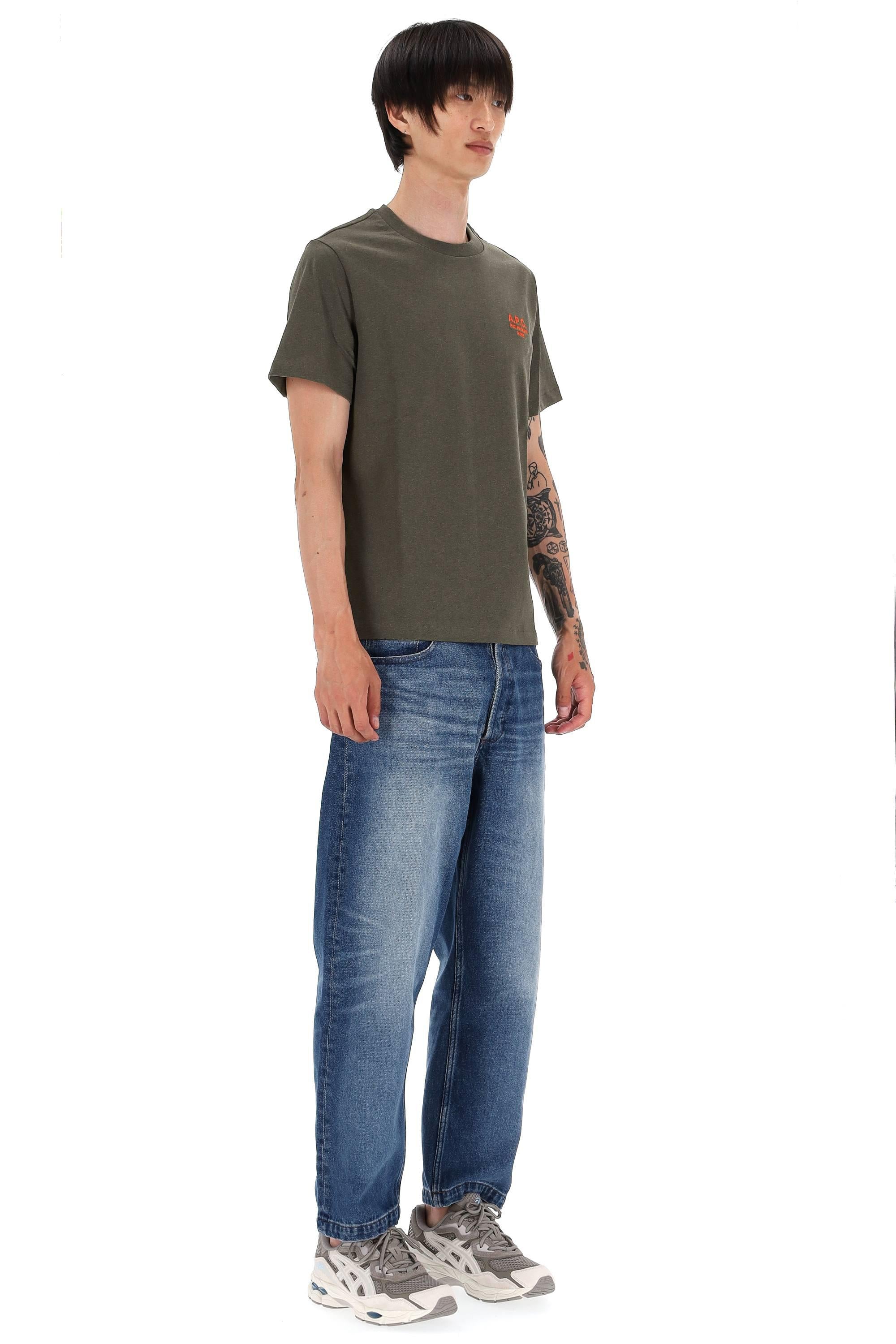 A.P.C. T-shirt in cotone con logo A.P.C COHBU M26388/2 KAKI CHINE/ROUGE