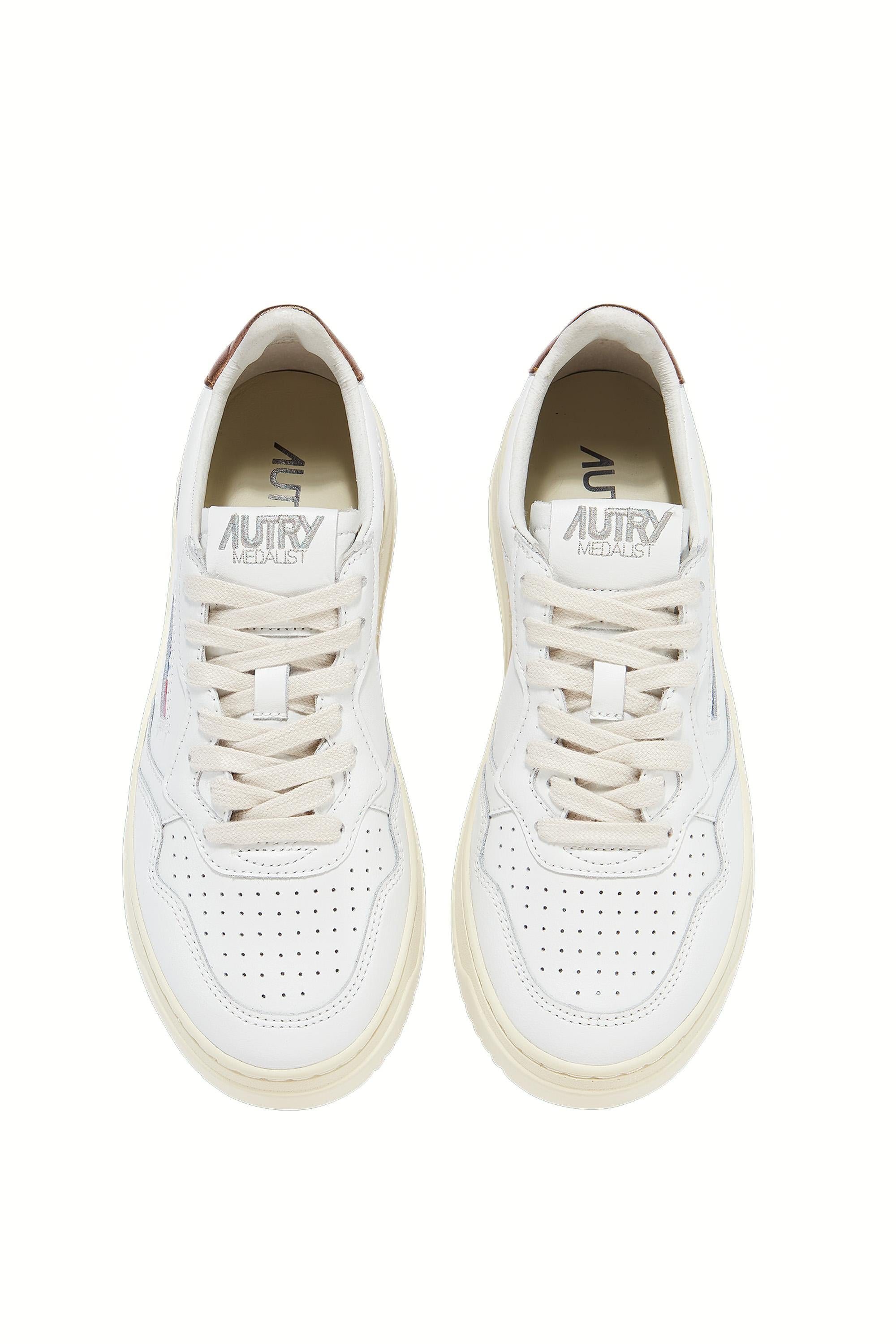 Autry Sneaker donna Medalist in pelle talloncino bronzo AULW LL61 WHT/BRONZE