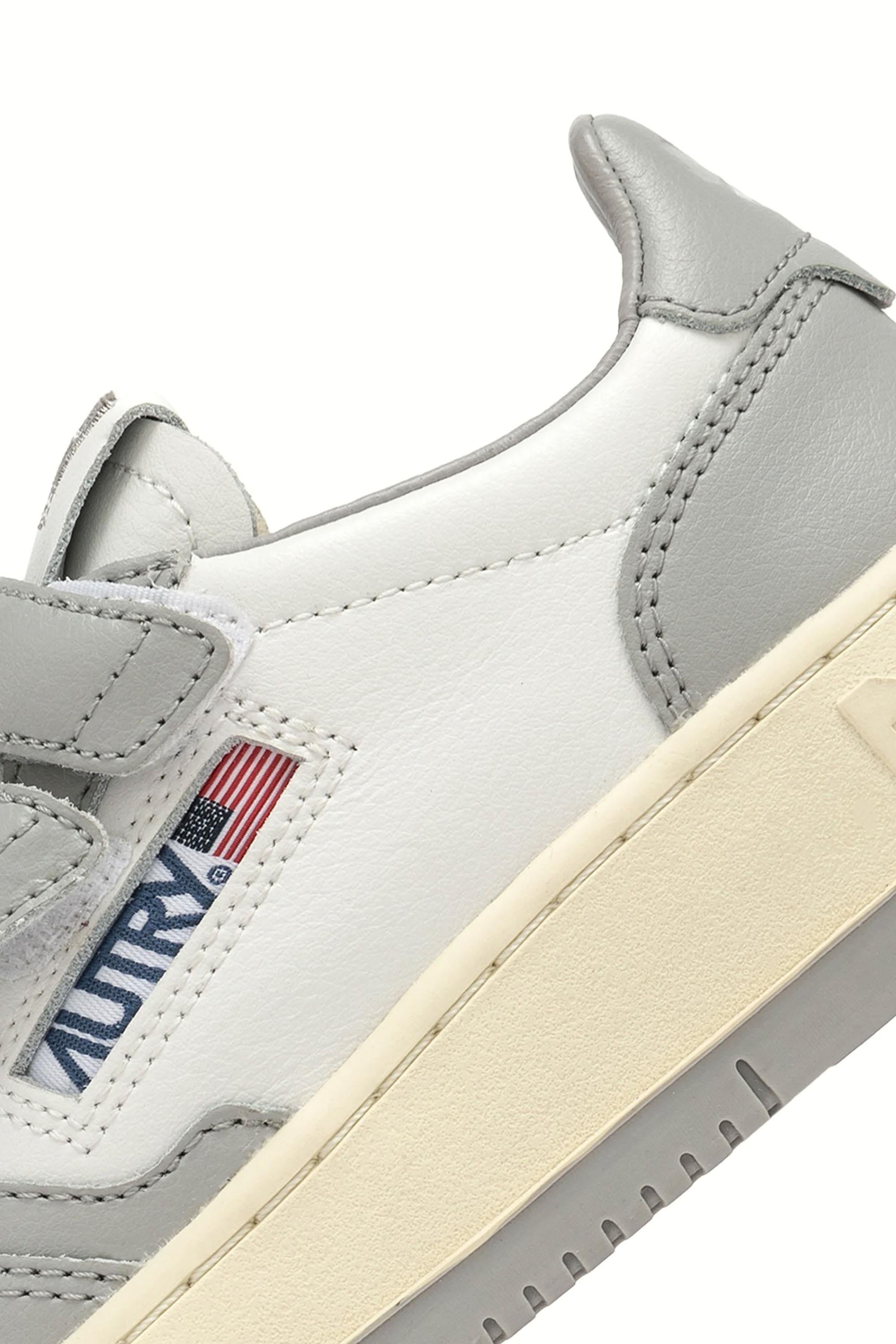 Sneaker Medalist bambino bicolor in pelle con strappi KILK WB02 WHT/VAPOR Autry