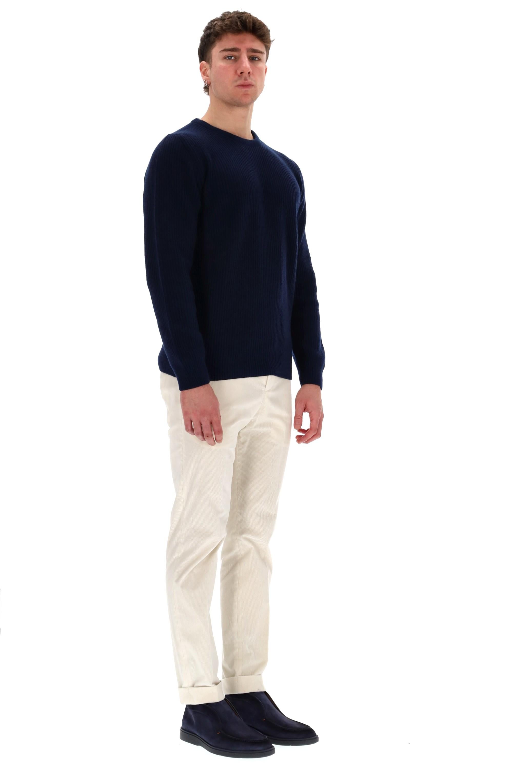 Maglia girocollo in lana-cashmere a coste MG000146U 9200 Herno