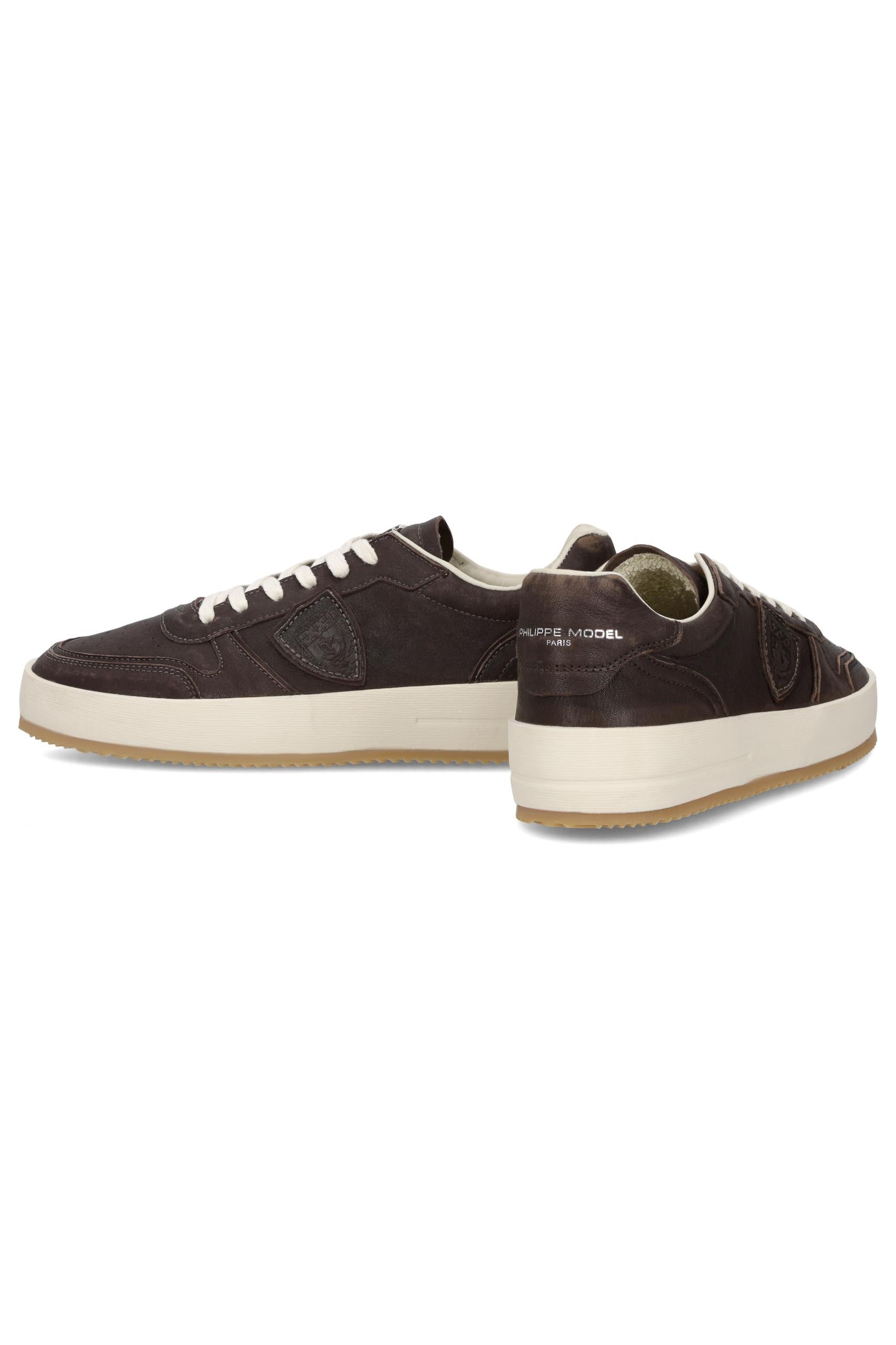 Sneaker in pelle marrone modello Nice VNLU NICE/5 WW01 Philippe Model
