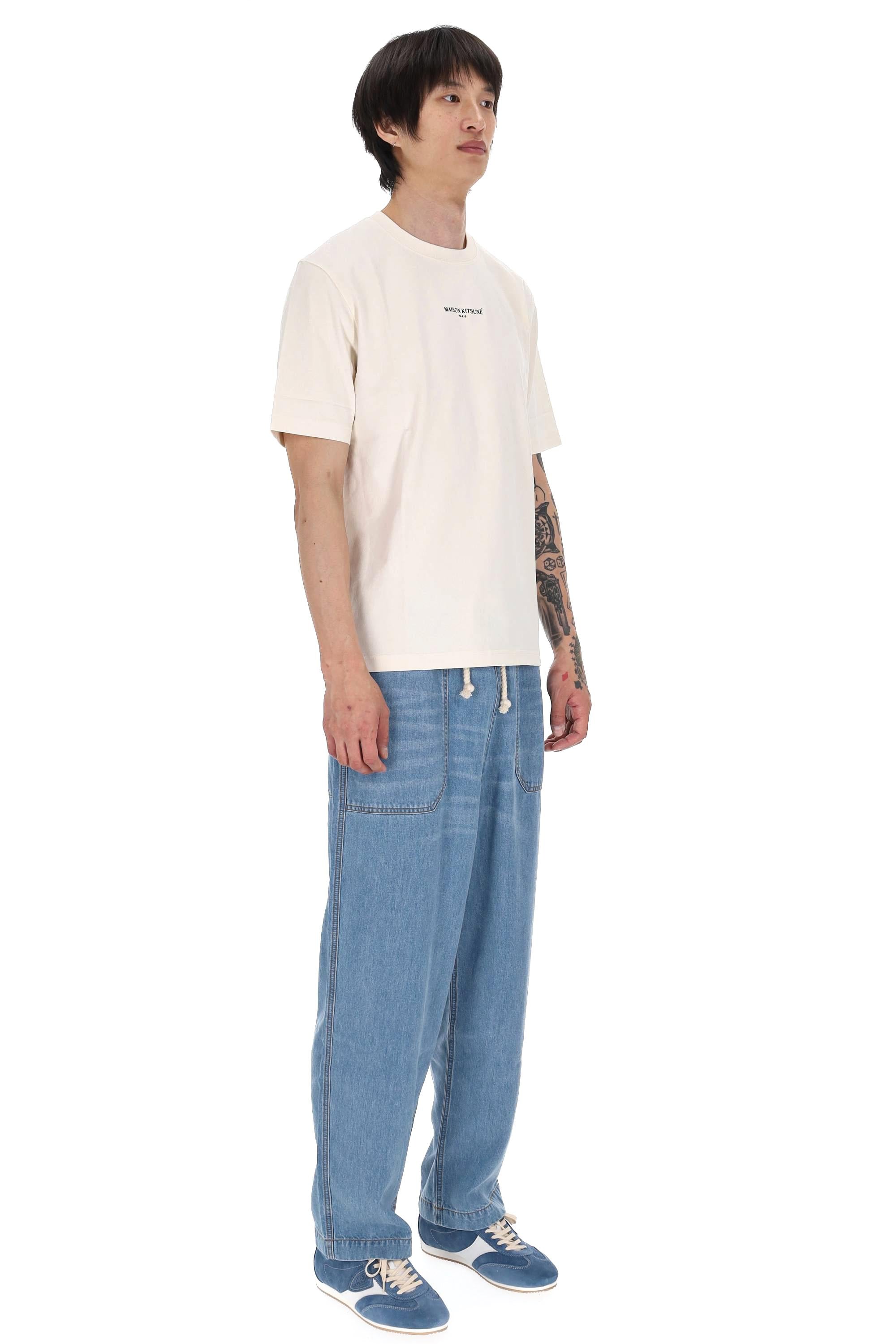 Maison Kitsuné T-shirt in cotone con logo lettering centrale QM00100KJ7025 NOBLE BEIGE