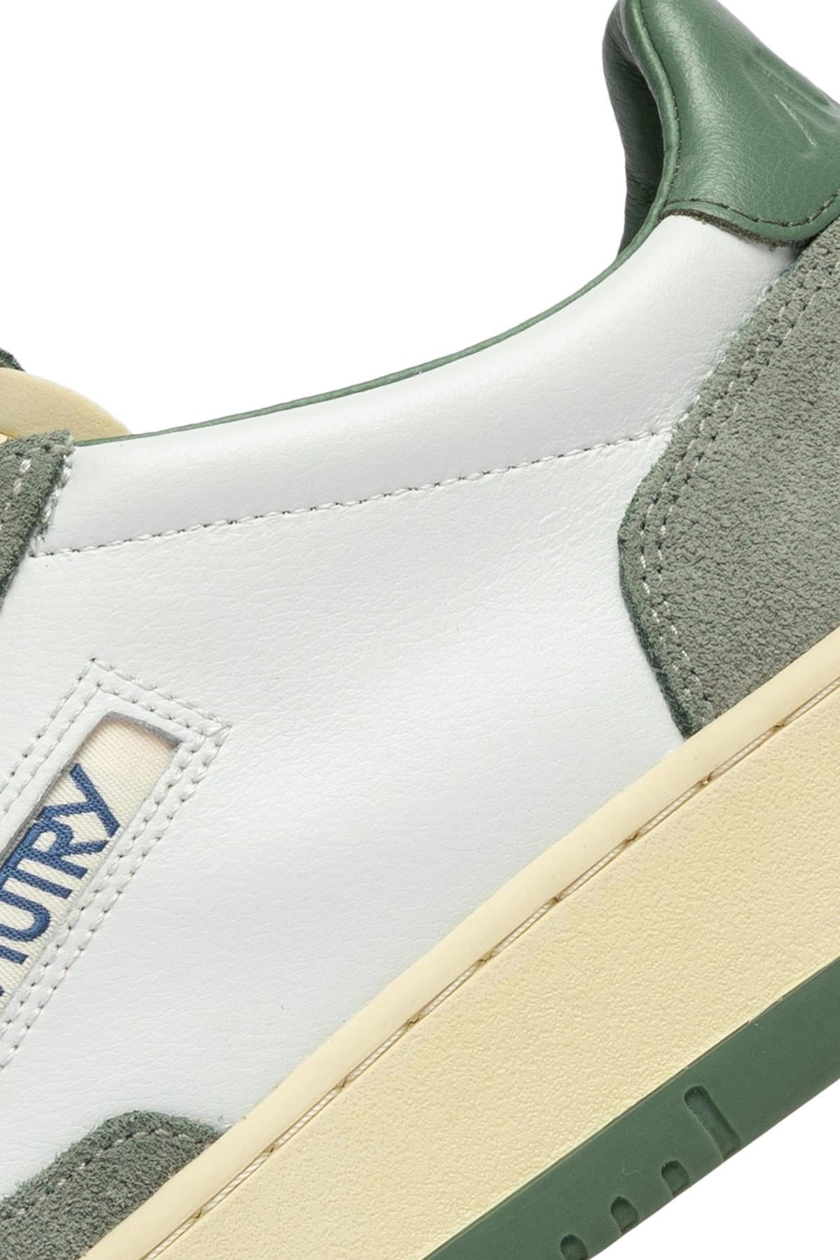 Autry Sneaker Medalist in pelle e camoscio lacci bicolor AULM BW02 WHT/MILIT