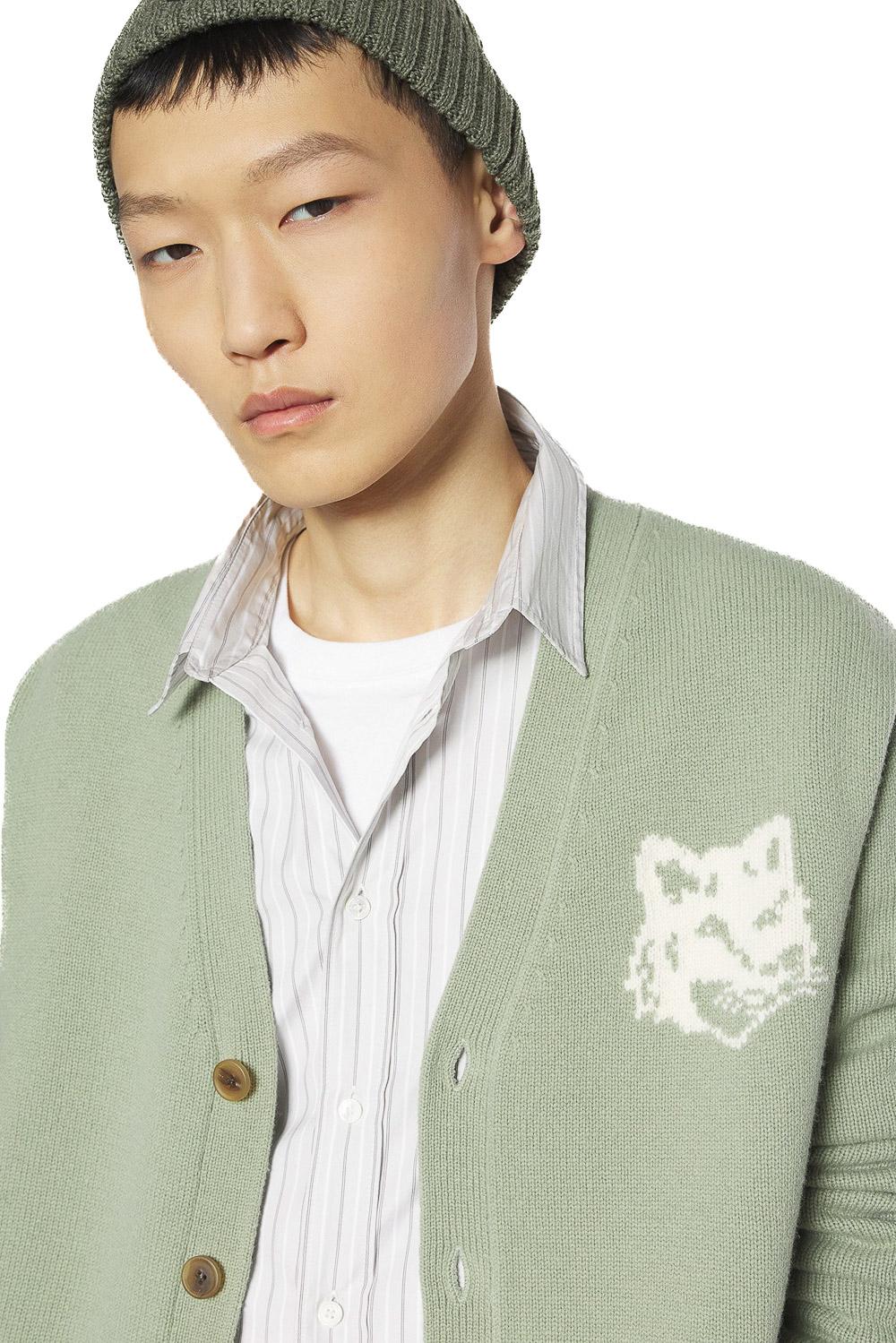 Maison Kitsuné Cardigan in lana merino con ricamo fox grande PM00509KM0329 0396