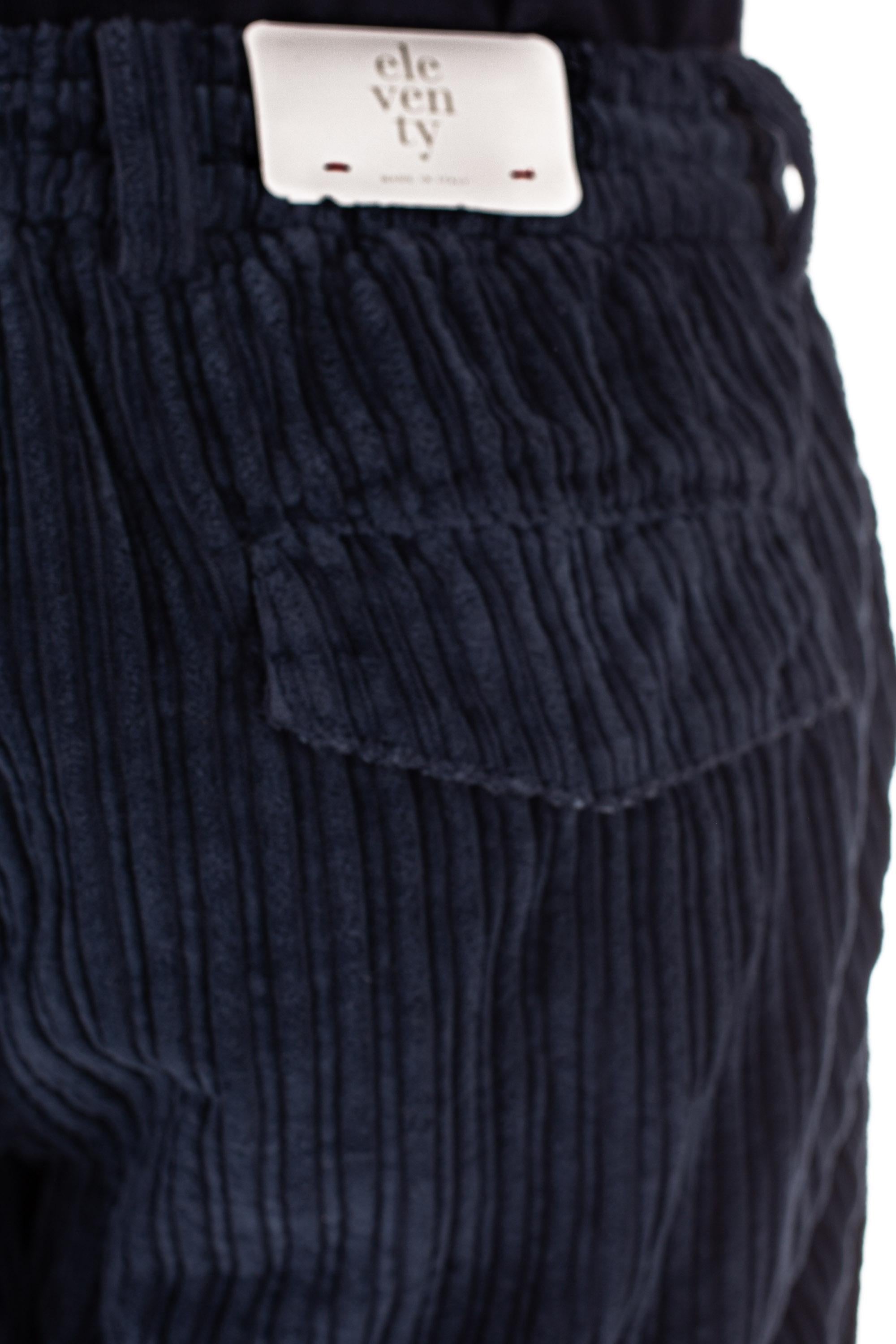 Pantalone jogger in velluto costa roccia H70PANH01/2 TET0H008 11 Eleventy
