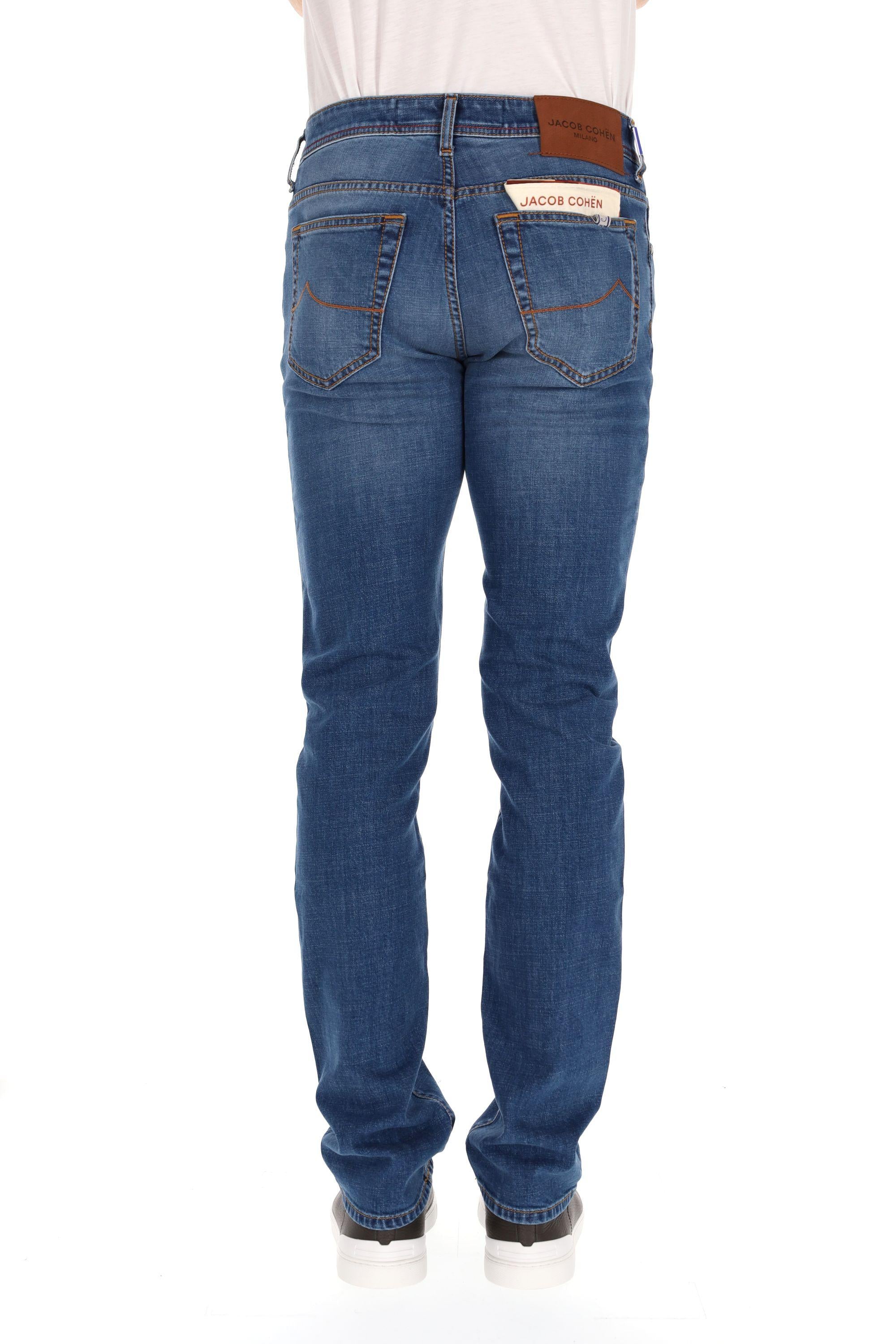 Jeans etichetta in pelle modello Bard QE004 055 S3736 V2 200D Jacob Cohen