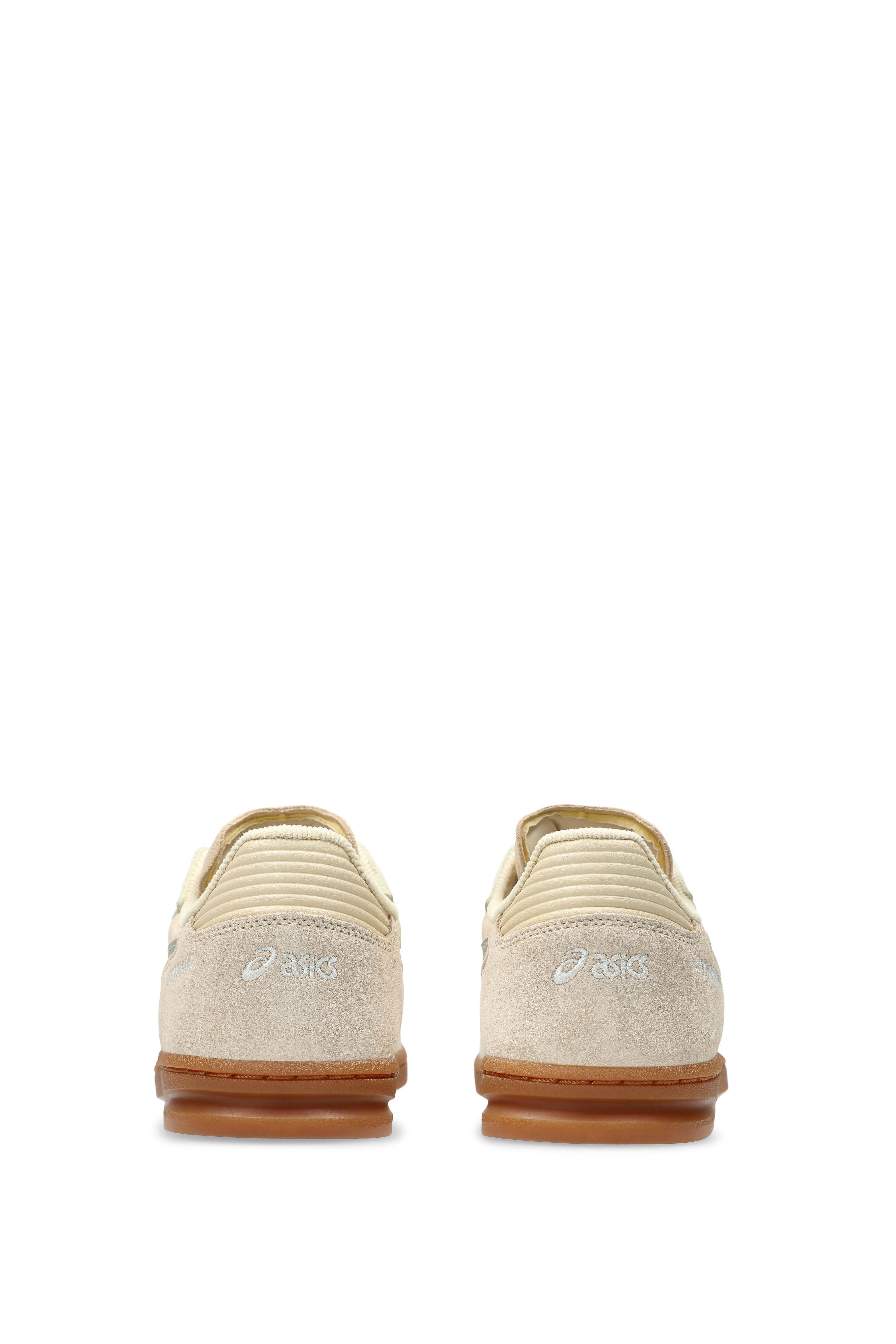 Asics Sneaker Skyhand in camoscio bicolor 1203A452/5 251