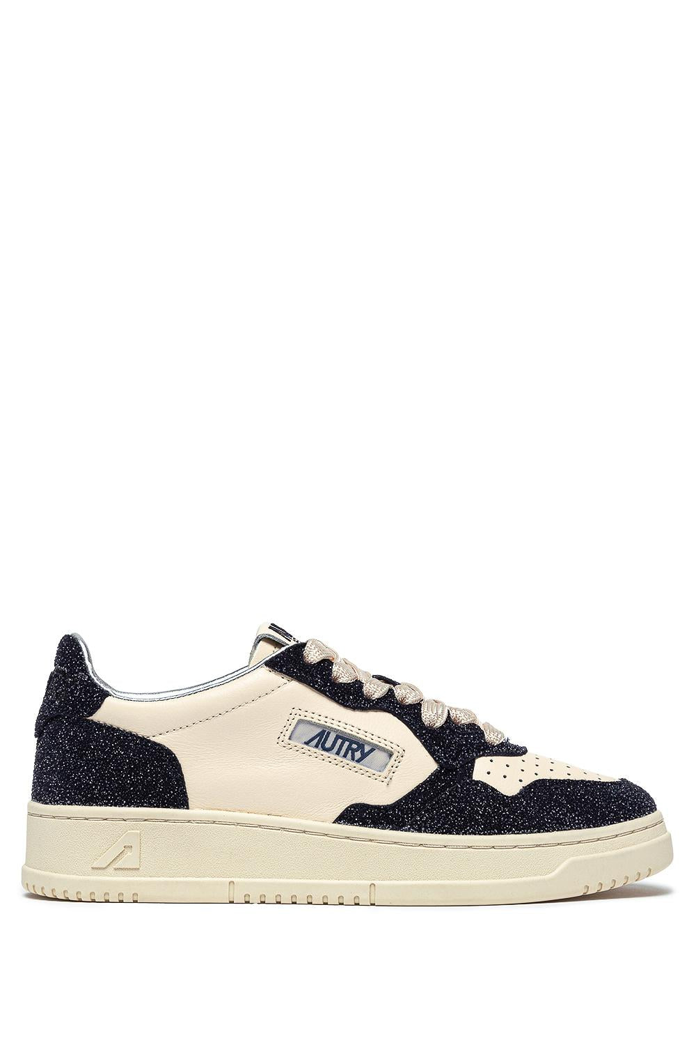 Autry Sneaker donna bicolor con strass modello Medalist AULW TA04 MARSH/BLUE