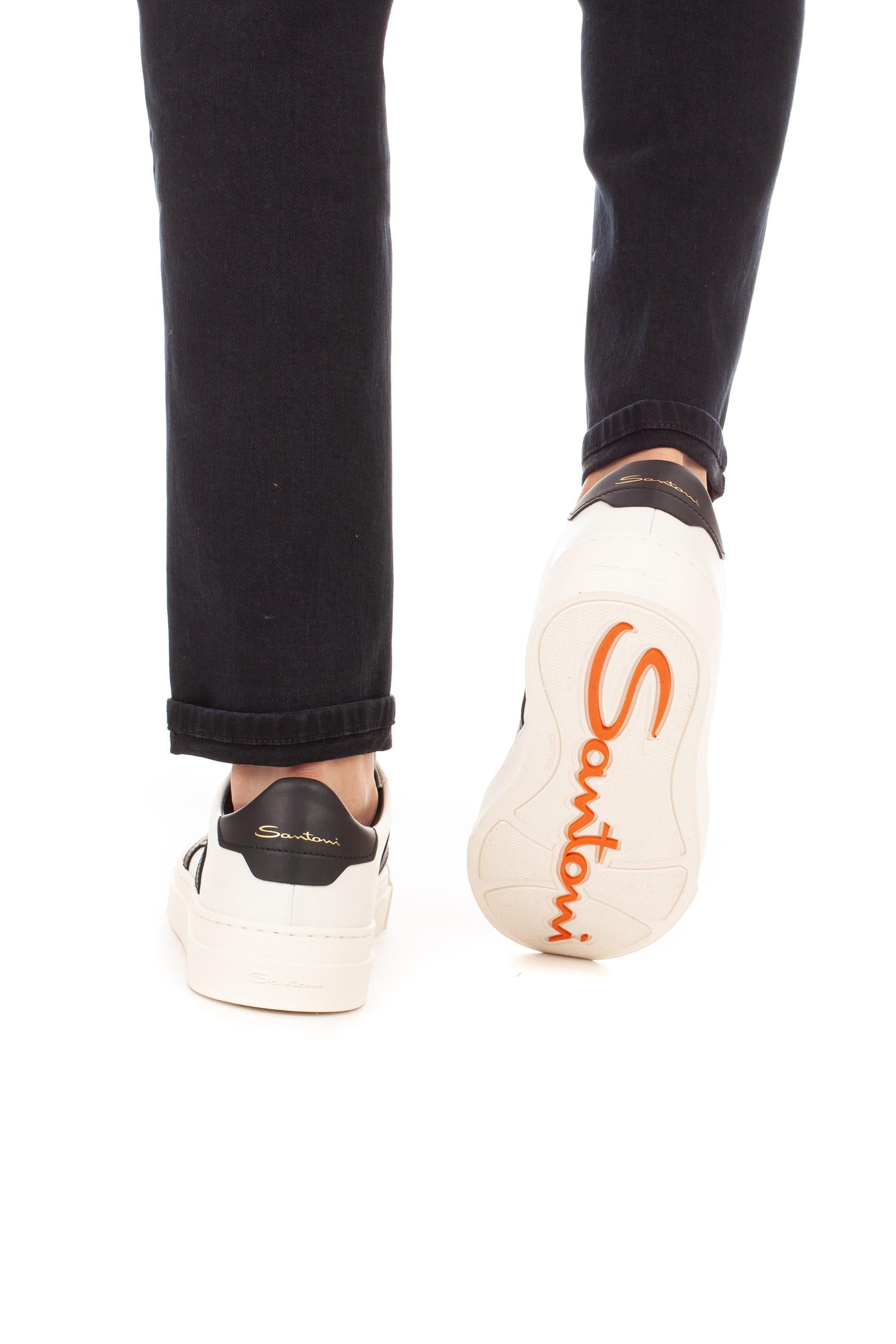 Sneaker in pelle double buckle nera MBGT21779PNNRBWE I10 Santoni