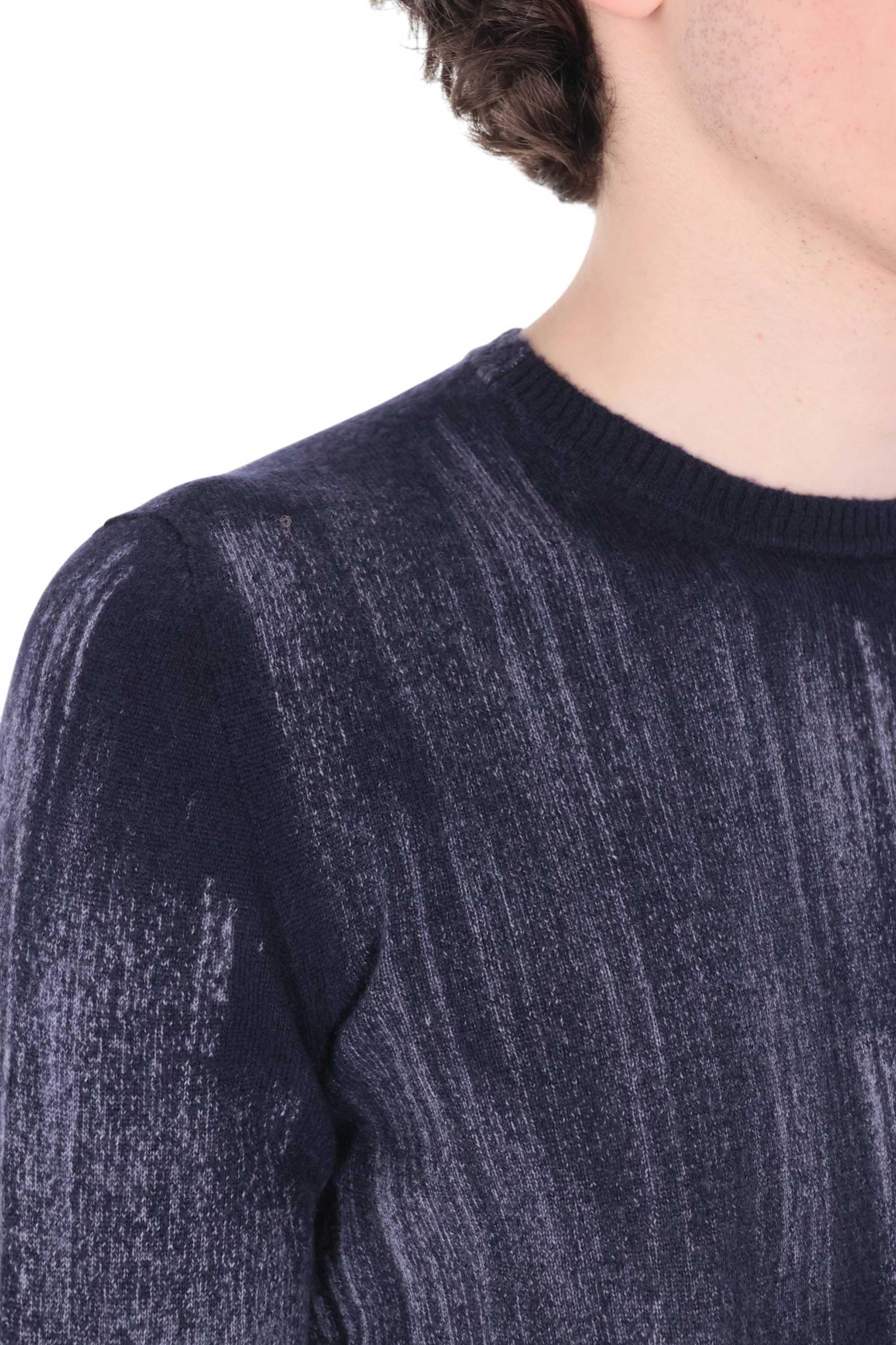 Avant Toi Maglia girocollo reversibile in cashmere light graffiato 224WU3100CLIV-D V00057