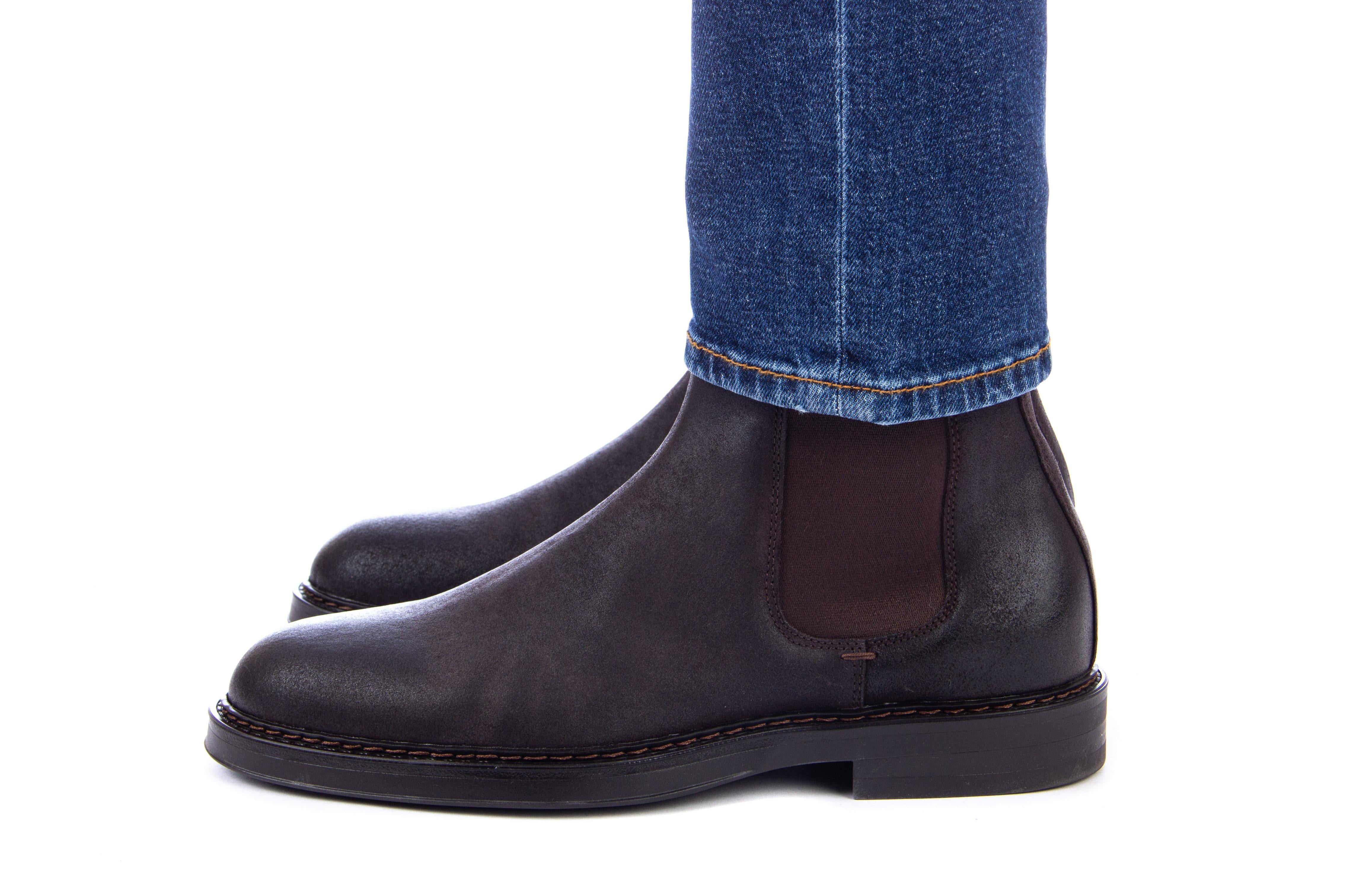 Stivaletto in camoscio con fondo gomma 82503.S.6 MAR Henderson