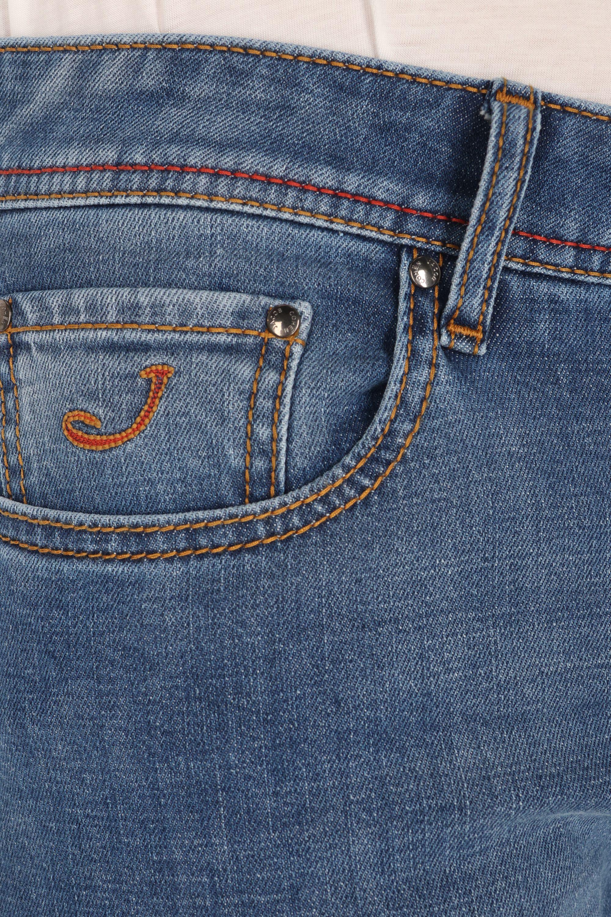 Jeans etichetta in pelle modello Bard QE004 055 S3736 V2 200D Jacob Cohen