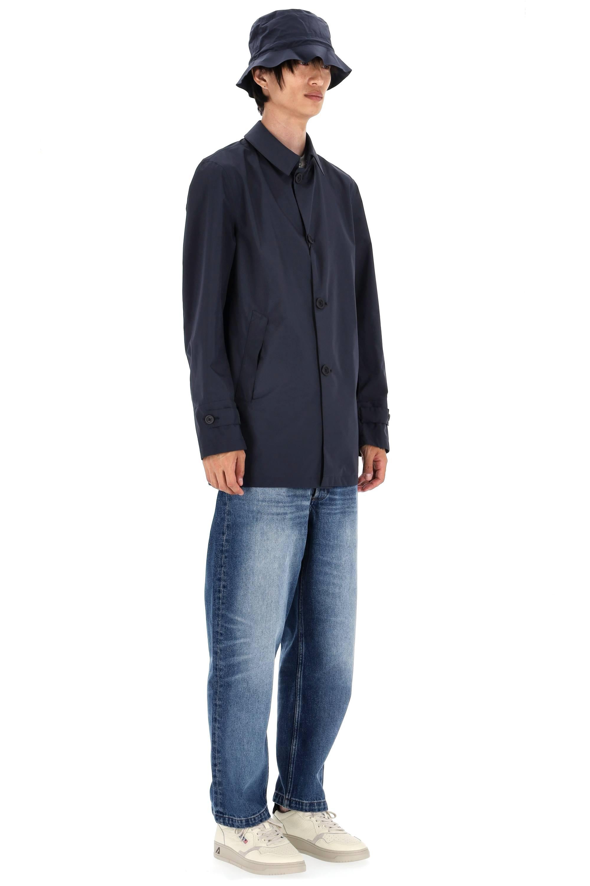 Herno Soprabito in Goretex anti acqua con cappello IM000350U 9201