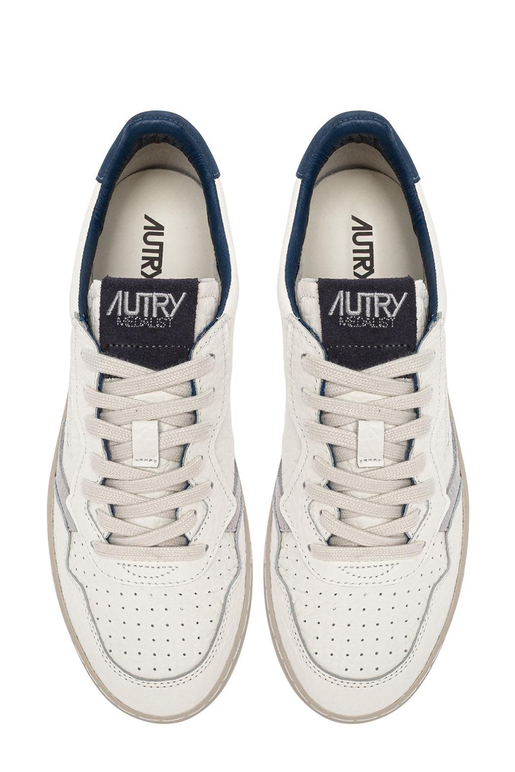 Autry Sneaker Medalist in pelle elephant talloncino blu AULM NE12 ENBLU/PERIS