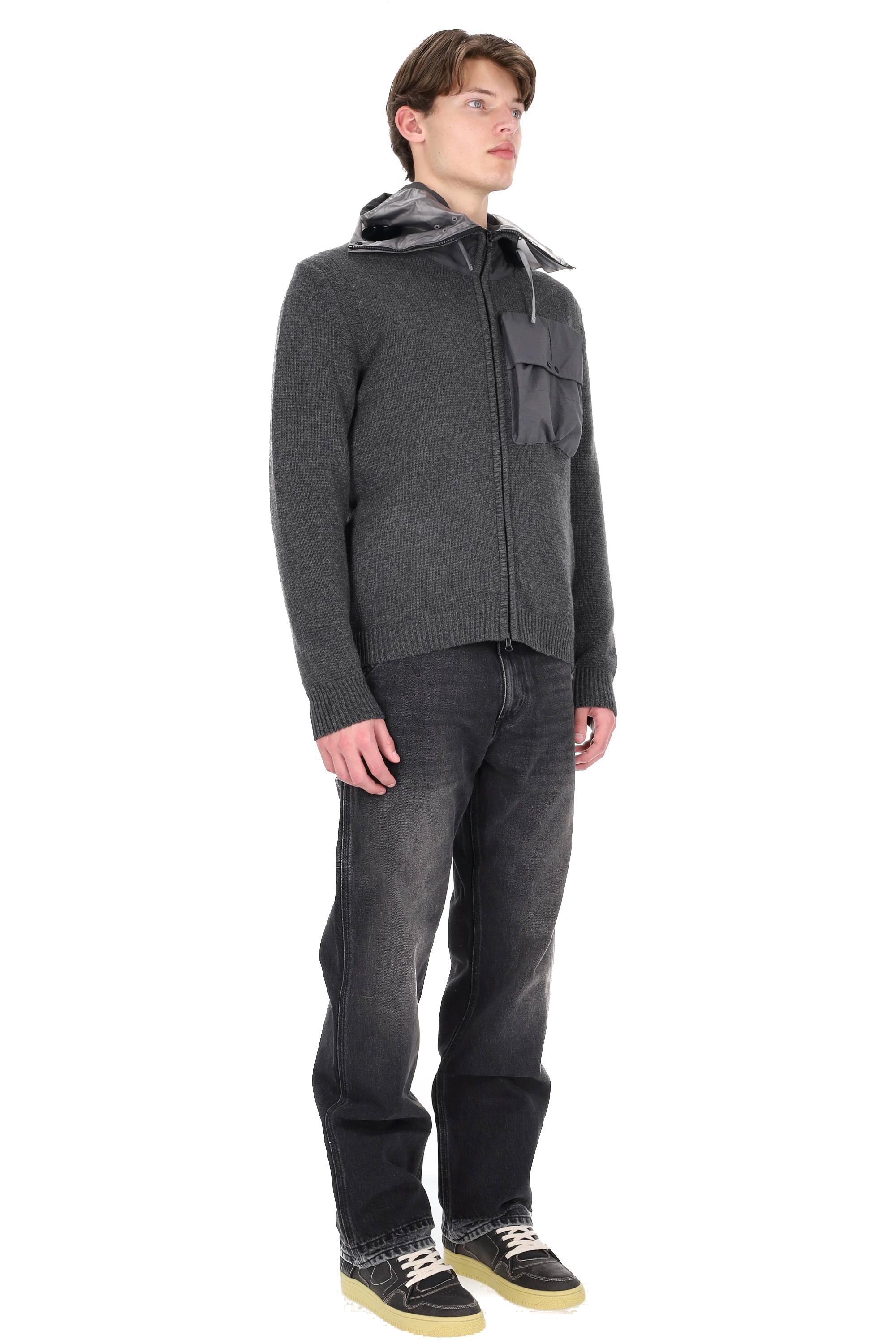 CP Company Maglia full zip con goggle in lana lambswool e nylon MKN245A11-0149M 978