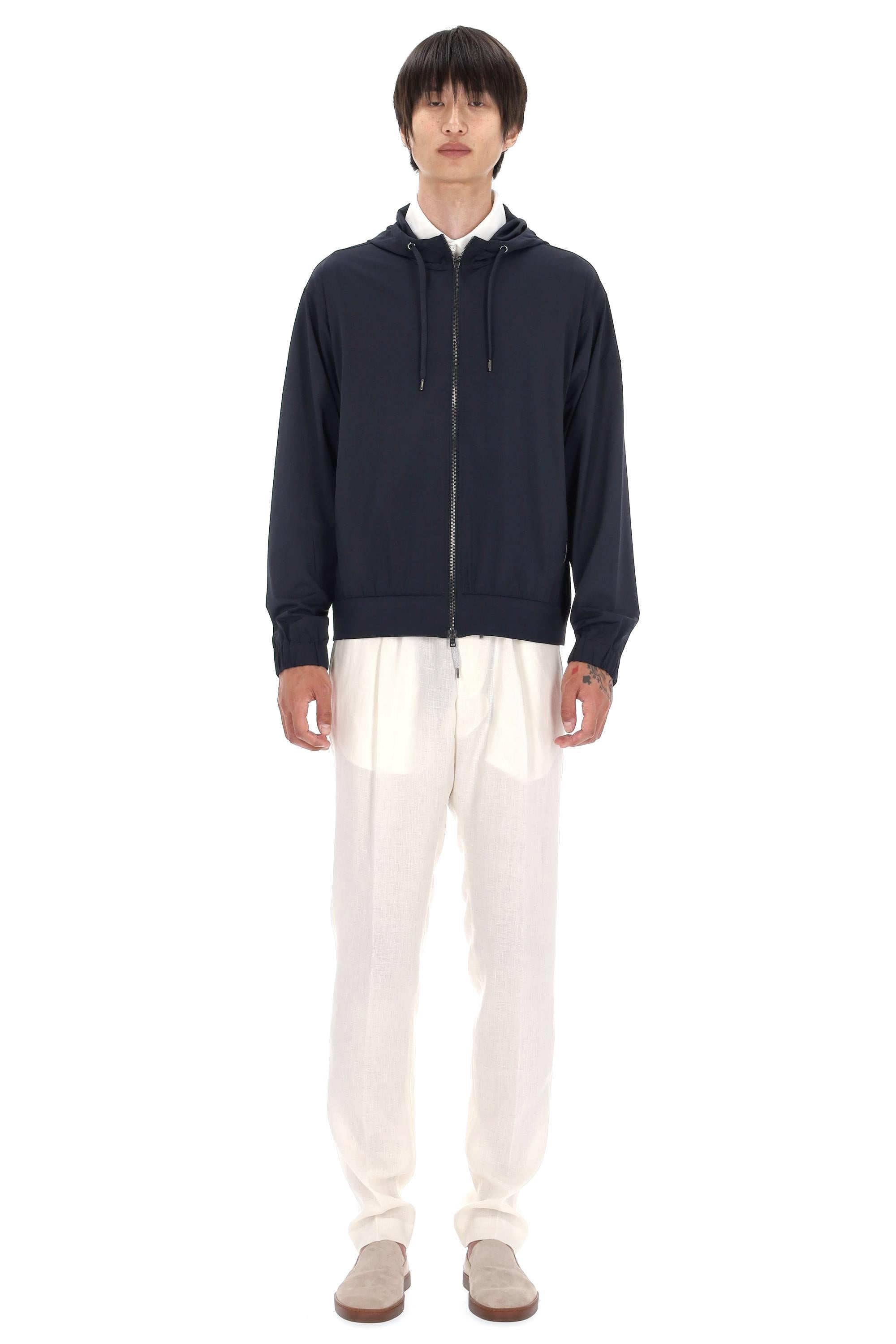 Herno Giubbino-felpa con cappuccio in nylon superlight JC000053U 9200