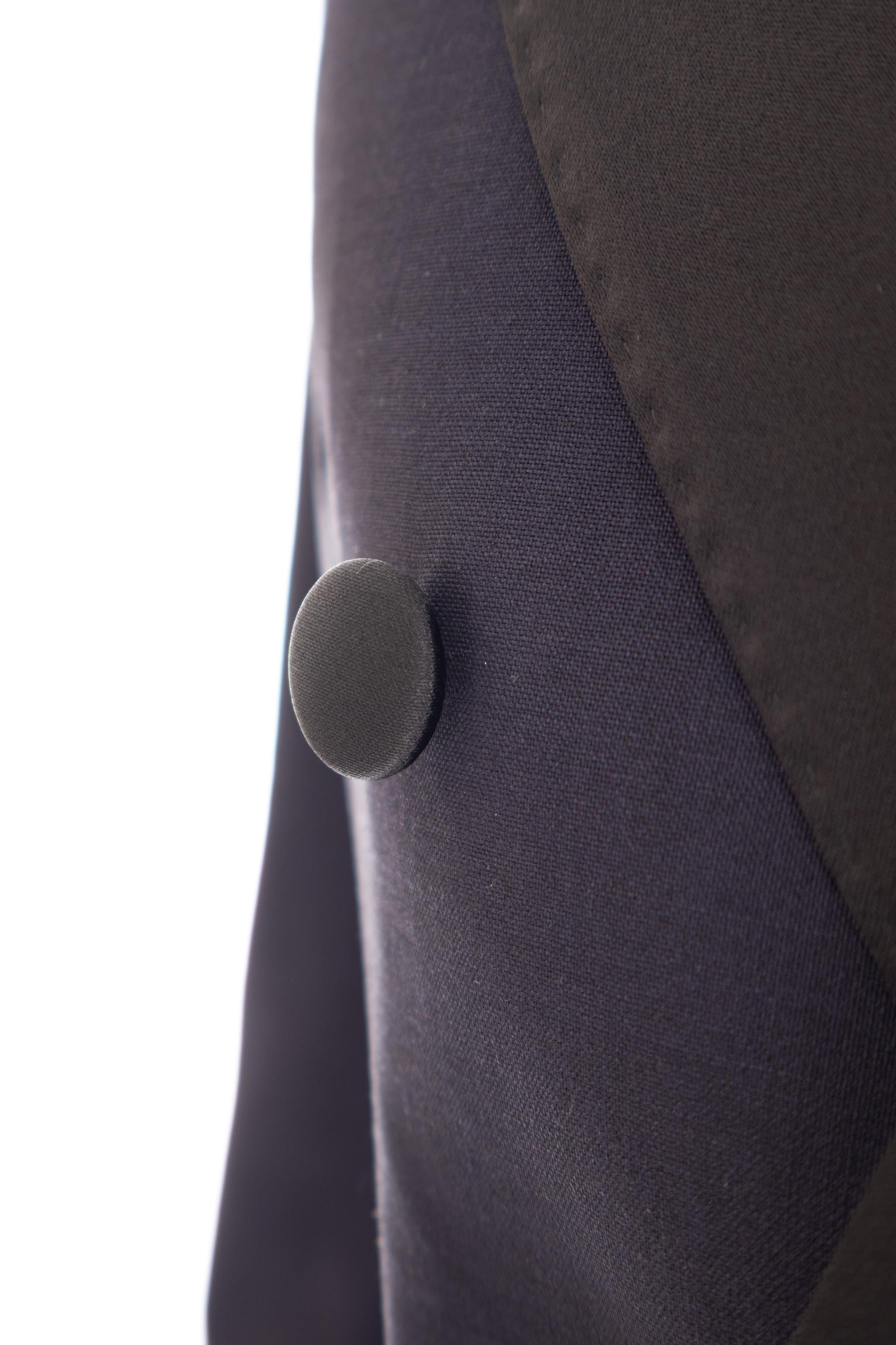 Abito smoking sartoriale doppiopetto in lana comfort C70ABUC02 TES0A053 11N Eleventy
