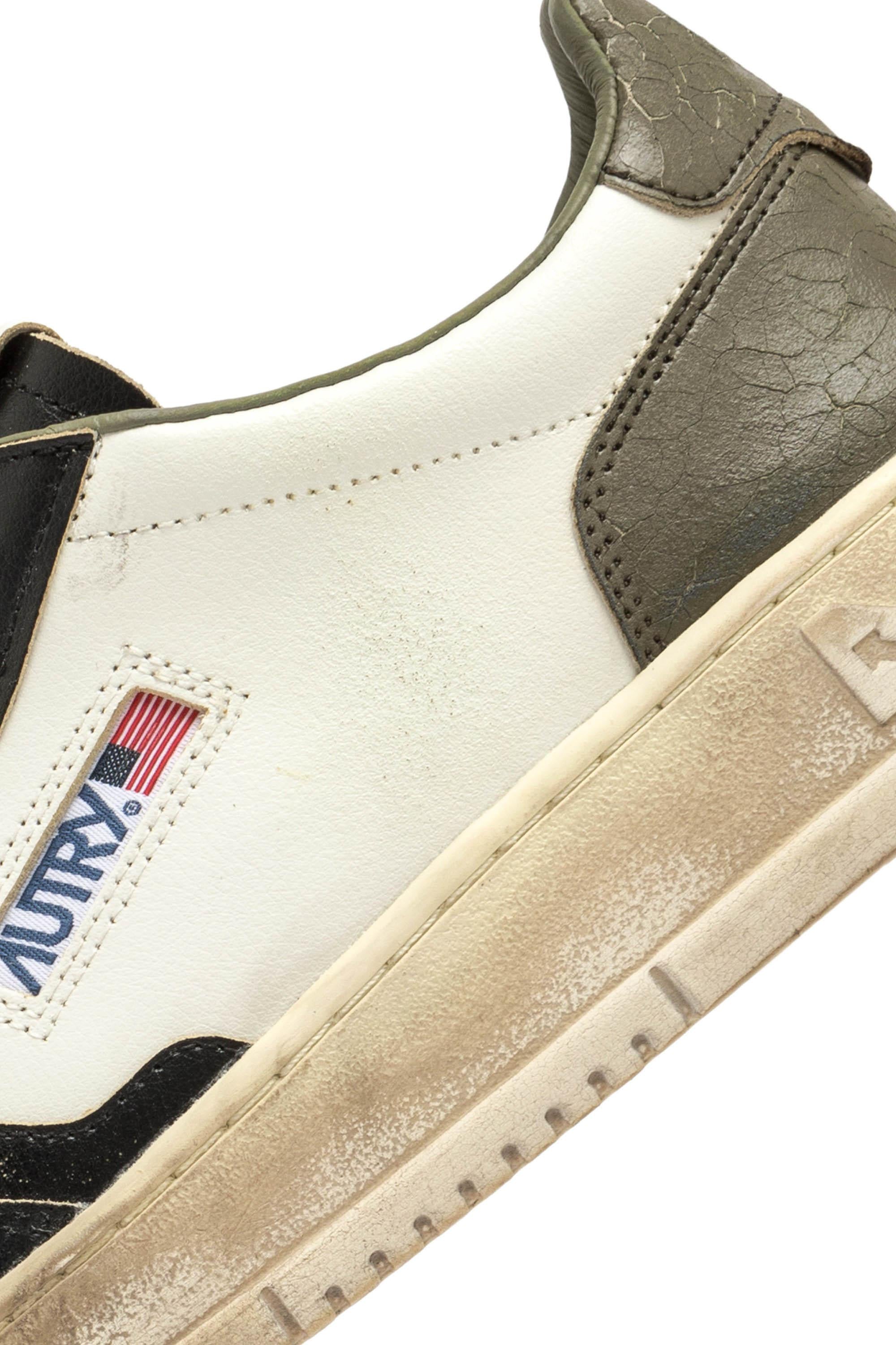 Autry Sneaker Super Vintage con retro in pelle craclè AVLM SV46 WHT/CVGR/BLK