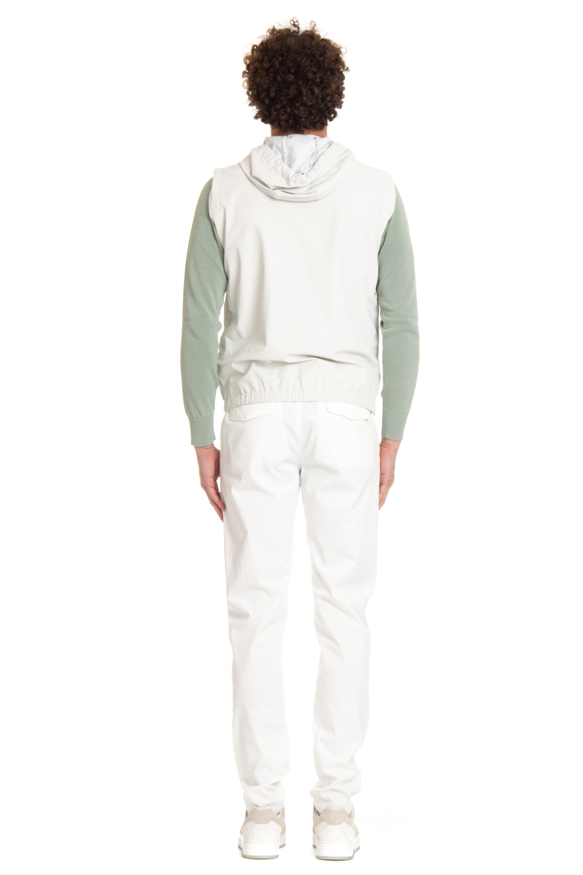 Gilet con cappuccio I75GILI11 TES0I075 02 Eleventy