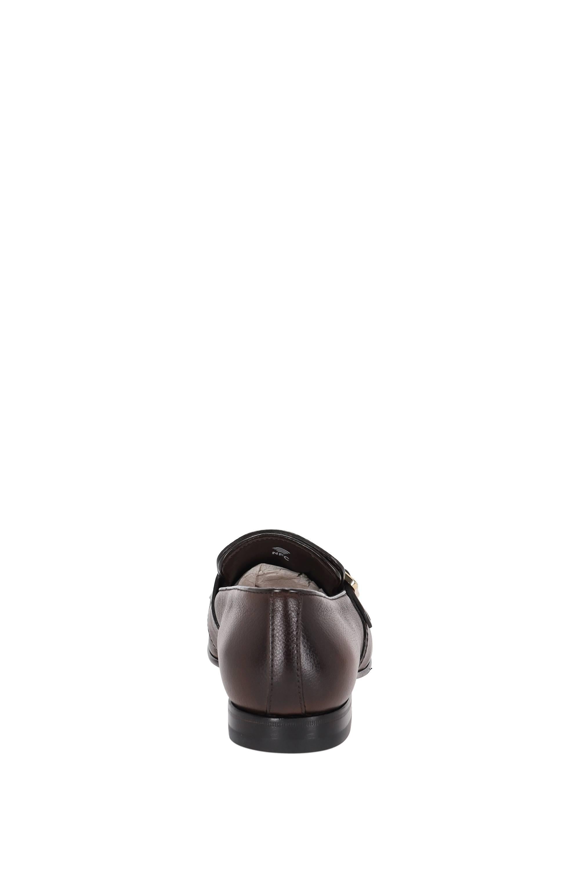 Santoni Mocassino in pelle con fibbie e frange MCNC18412LA3SGFR T50