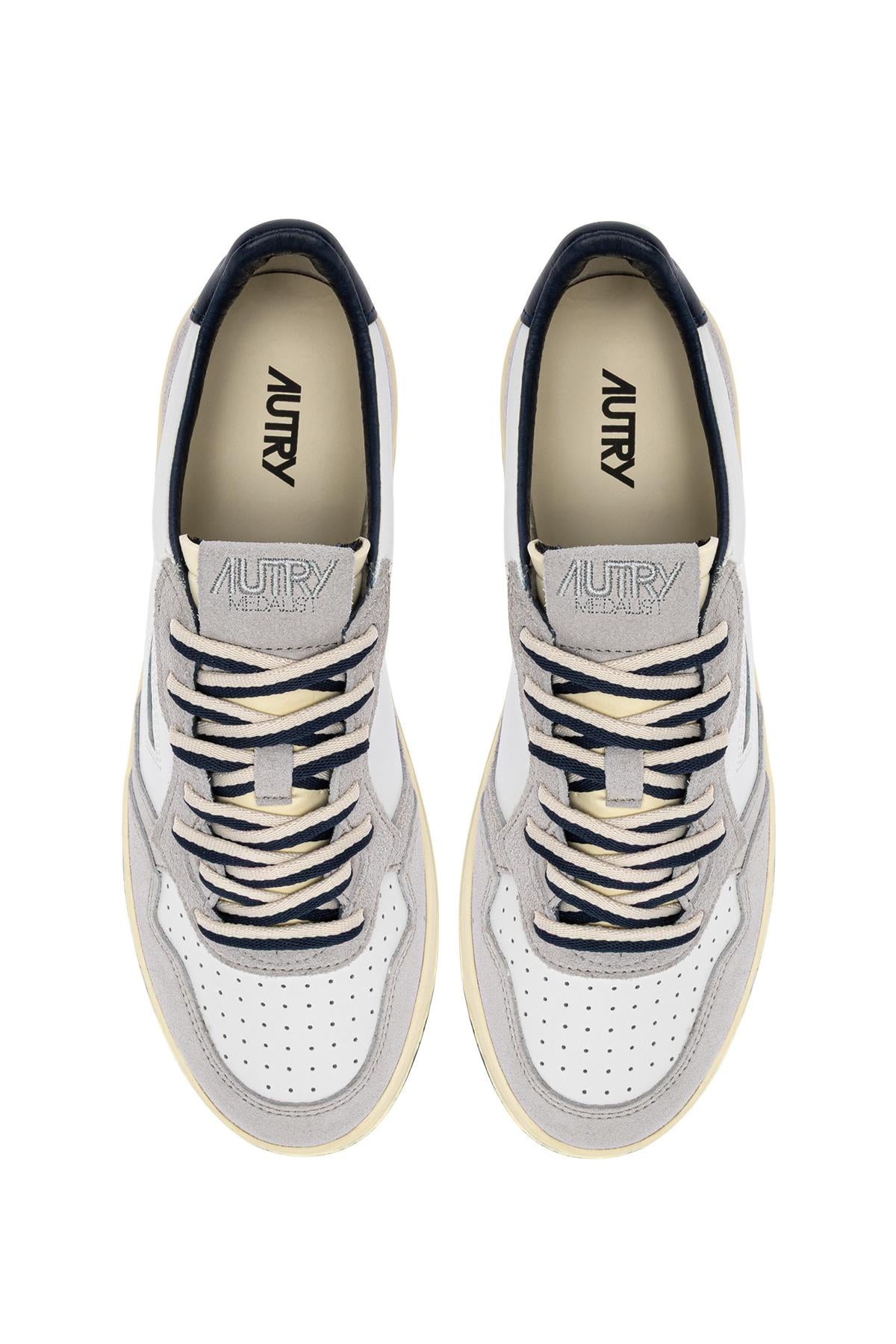 Autry Sneaker Medalist in pelle e camoscio lacci bicolor AULM BW04 WHT/VAPOR