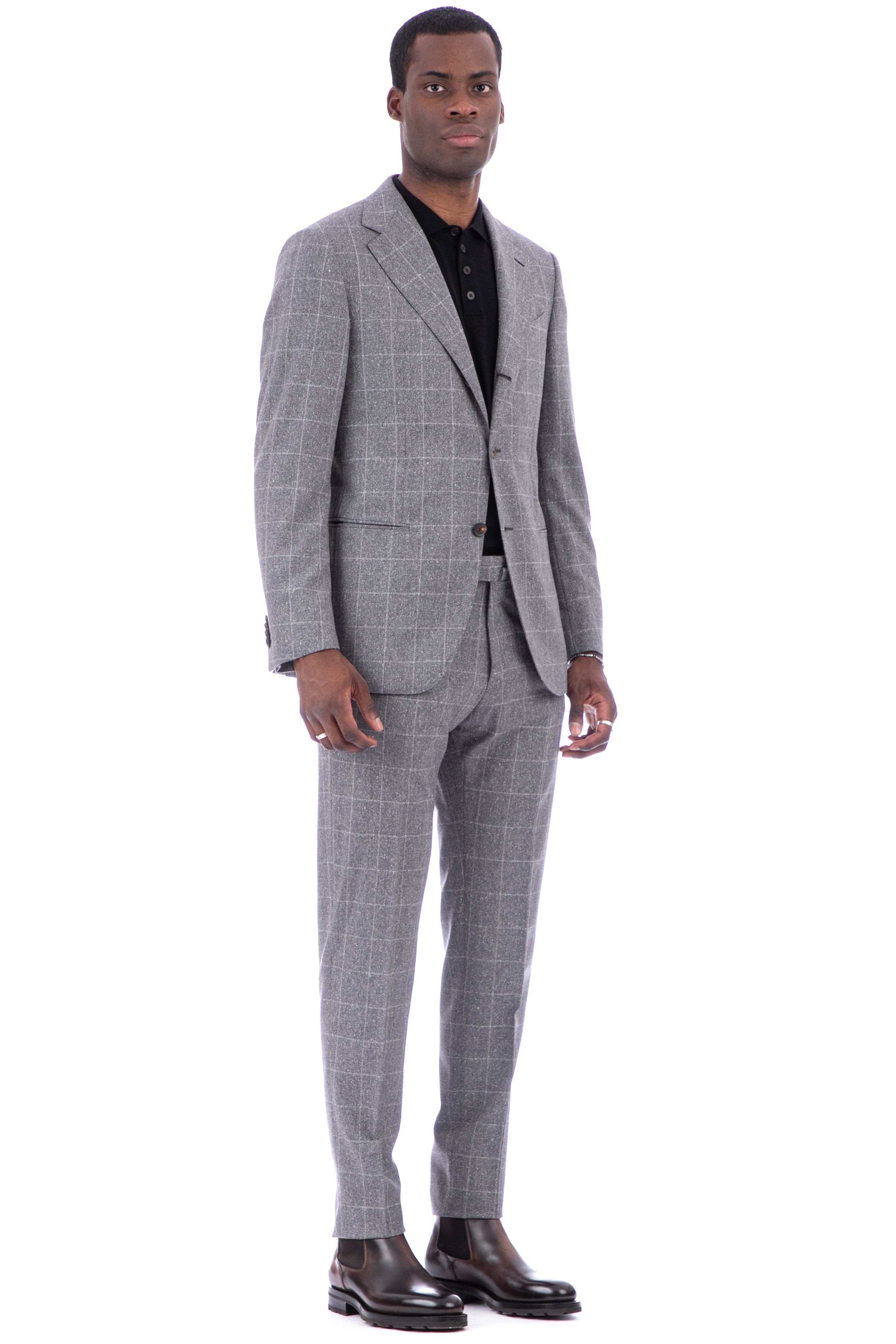 Tailored suit in drop 8 check wool