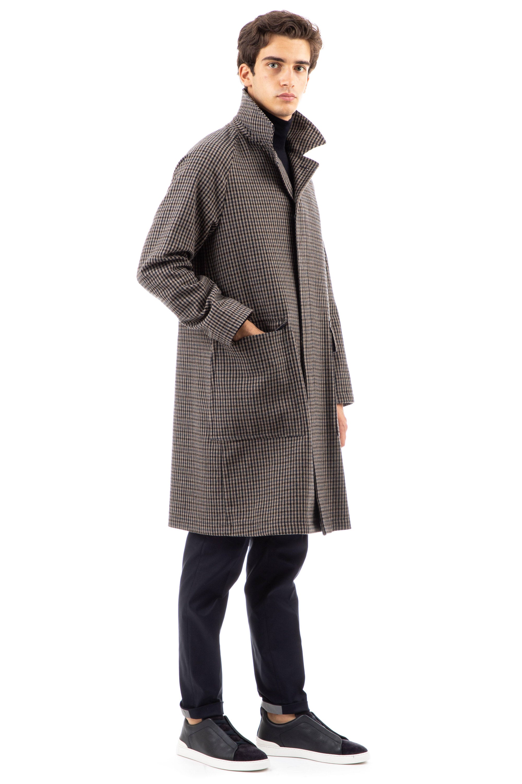 Single-breasted coat in houndstooth wool