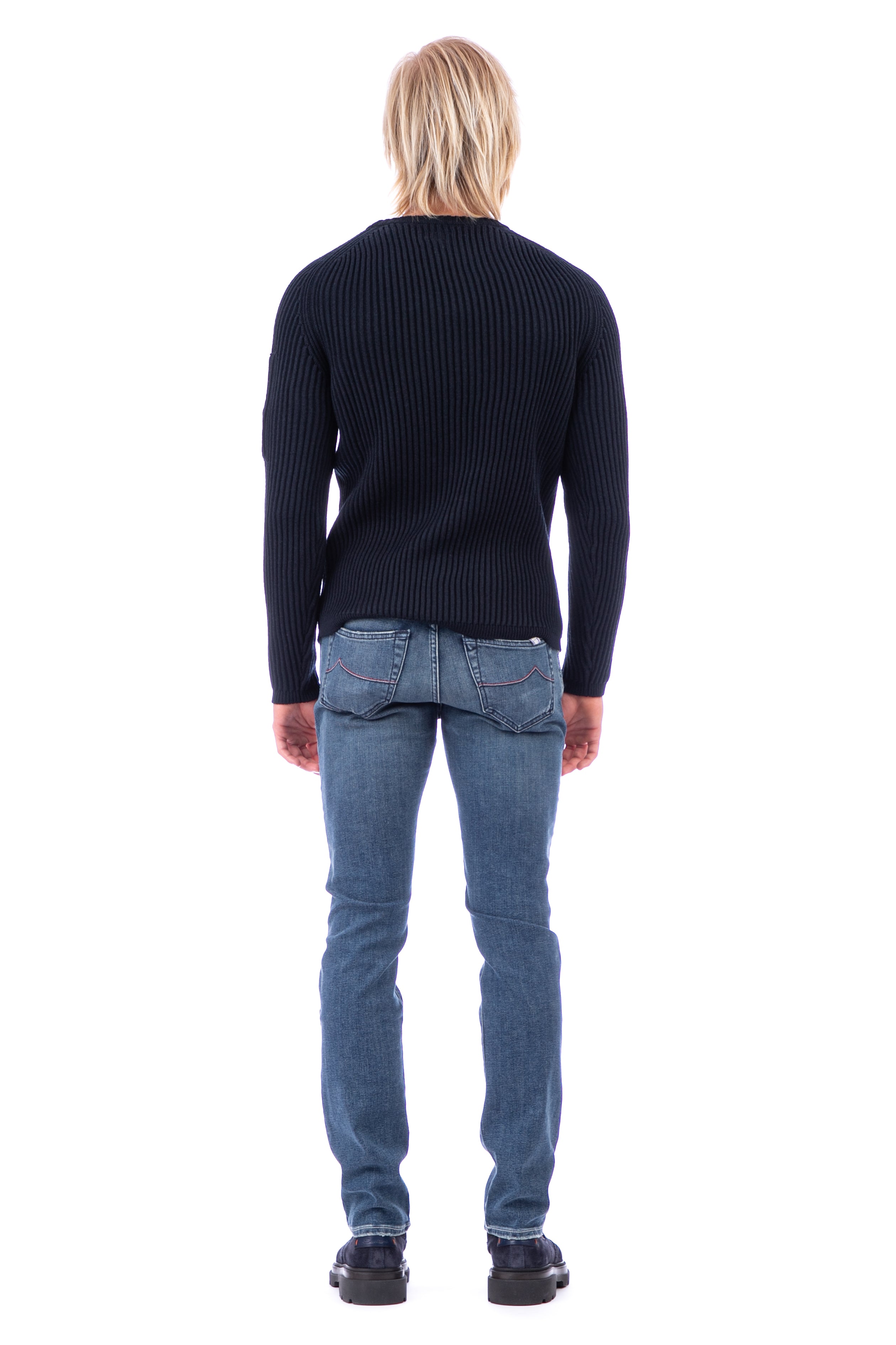 RIBBED WOOL CREWNECK SWEATER