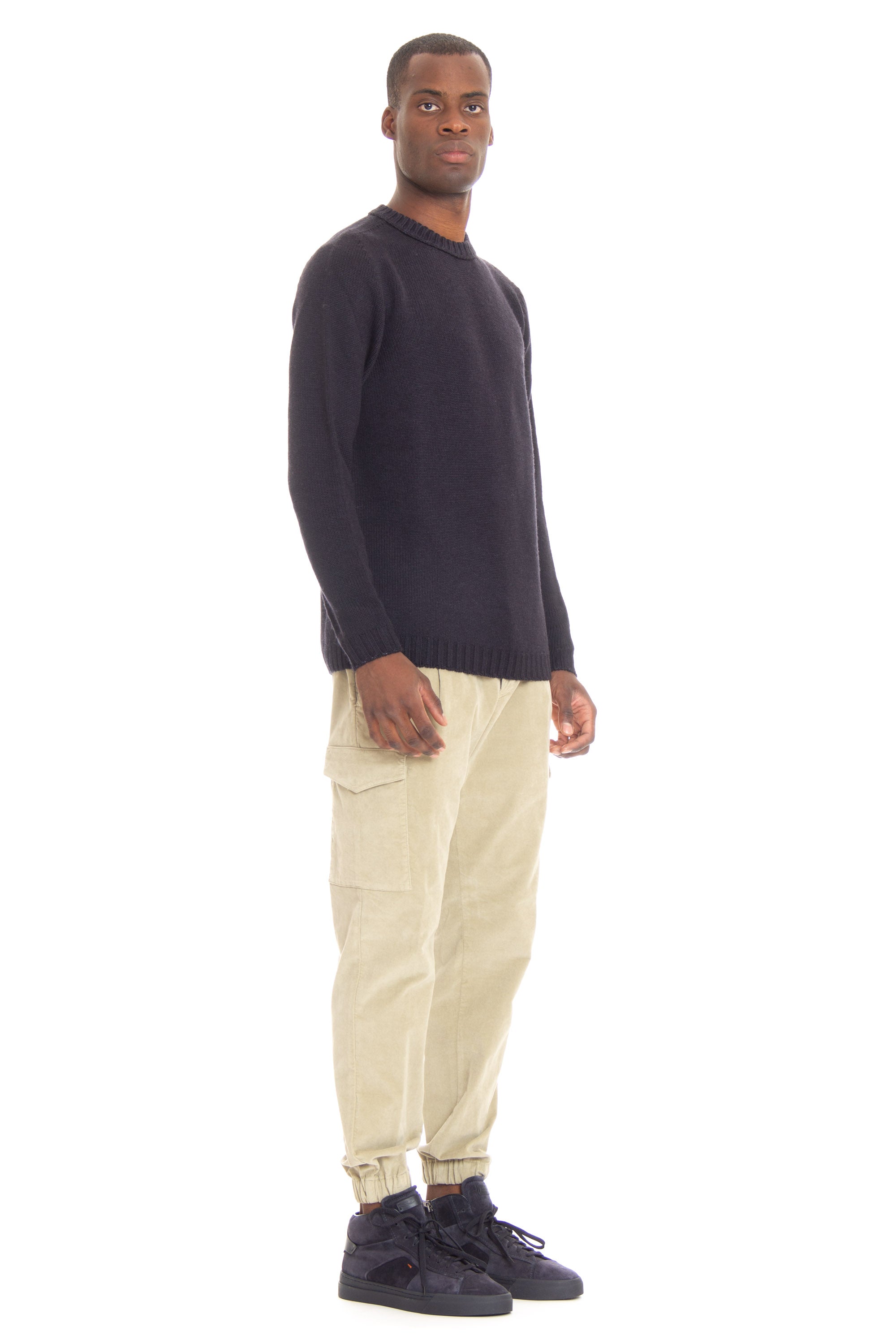 Crew-neck sweater in frosted dyed virgin wool