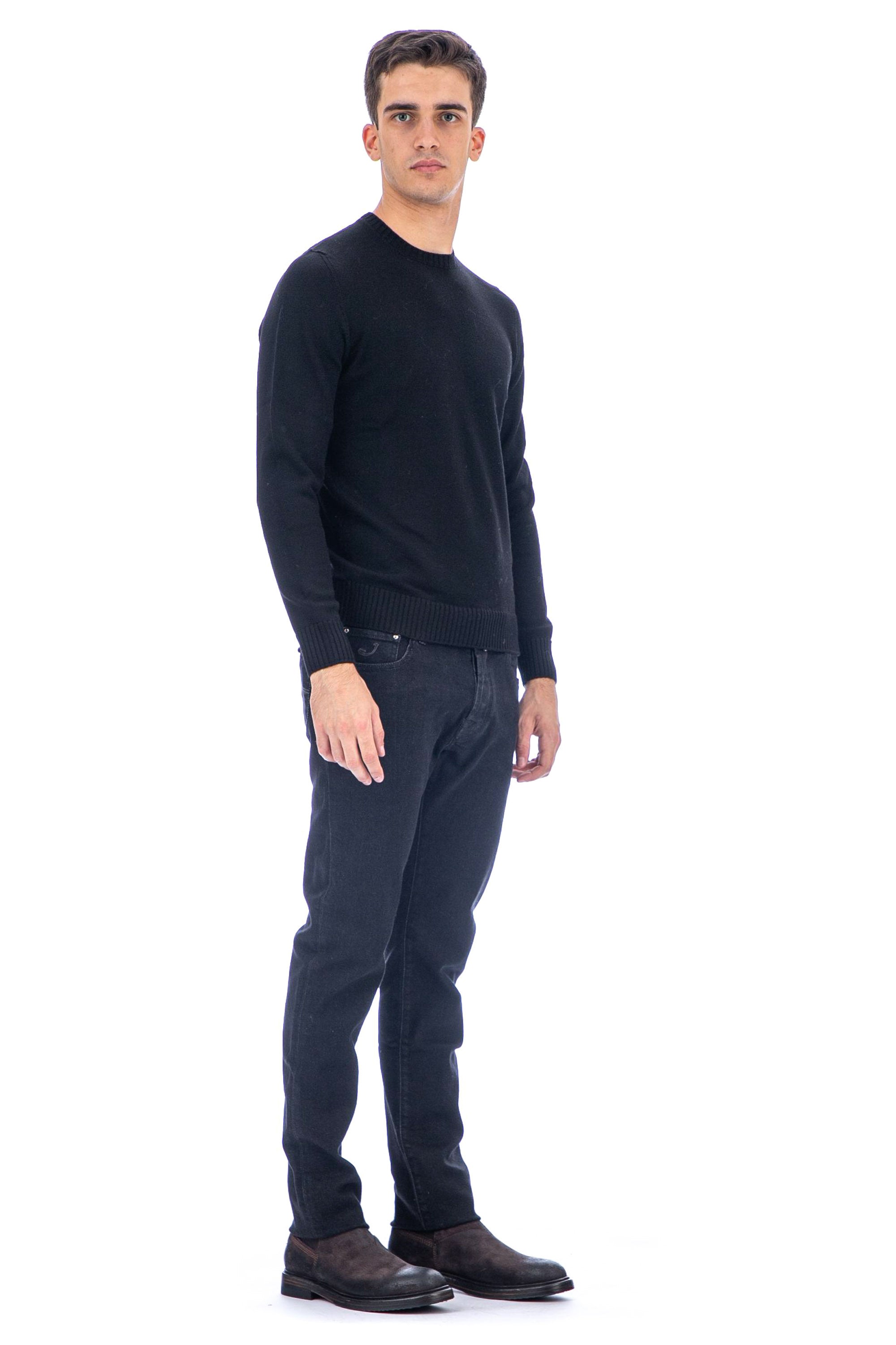 Crew-neck sweater in 7 gauge merino wool